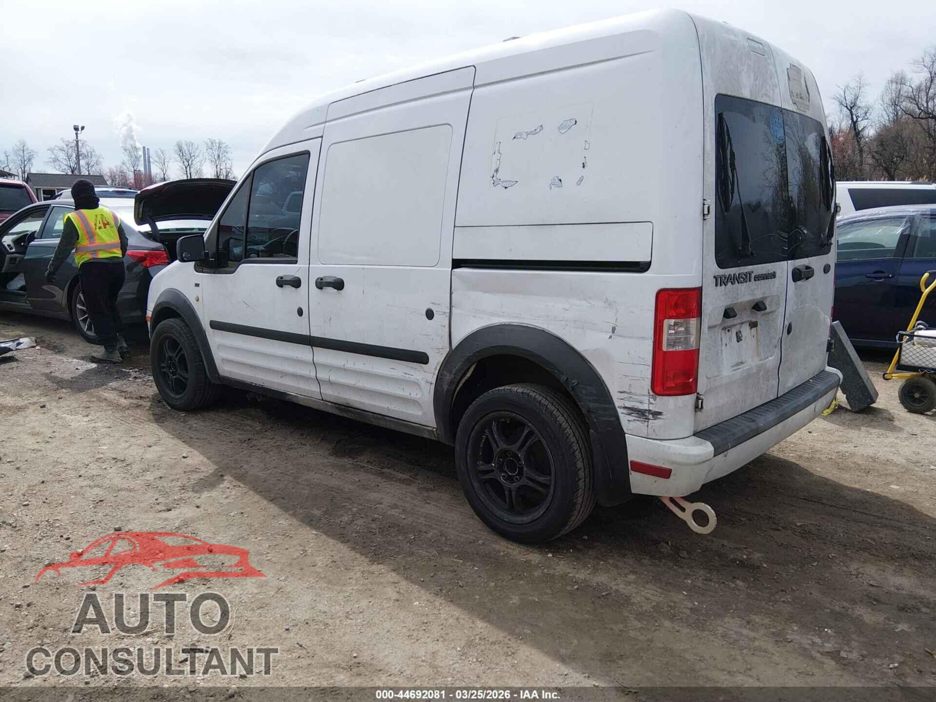 FORD TRANSIT CONNECT 2010 - NM0LS7DN2AT024030