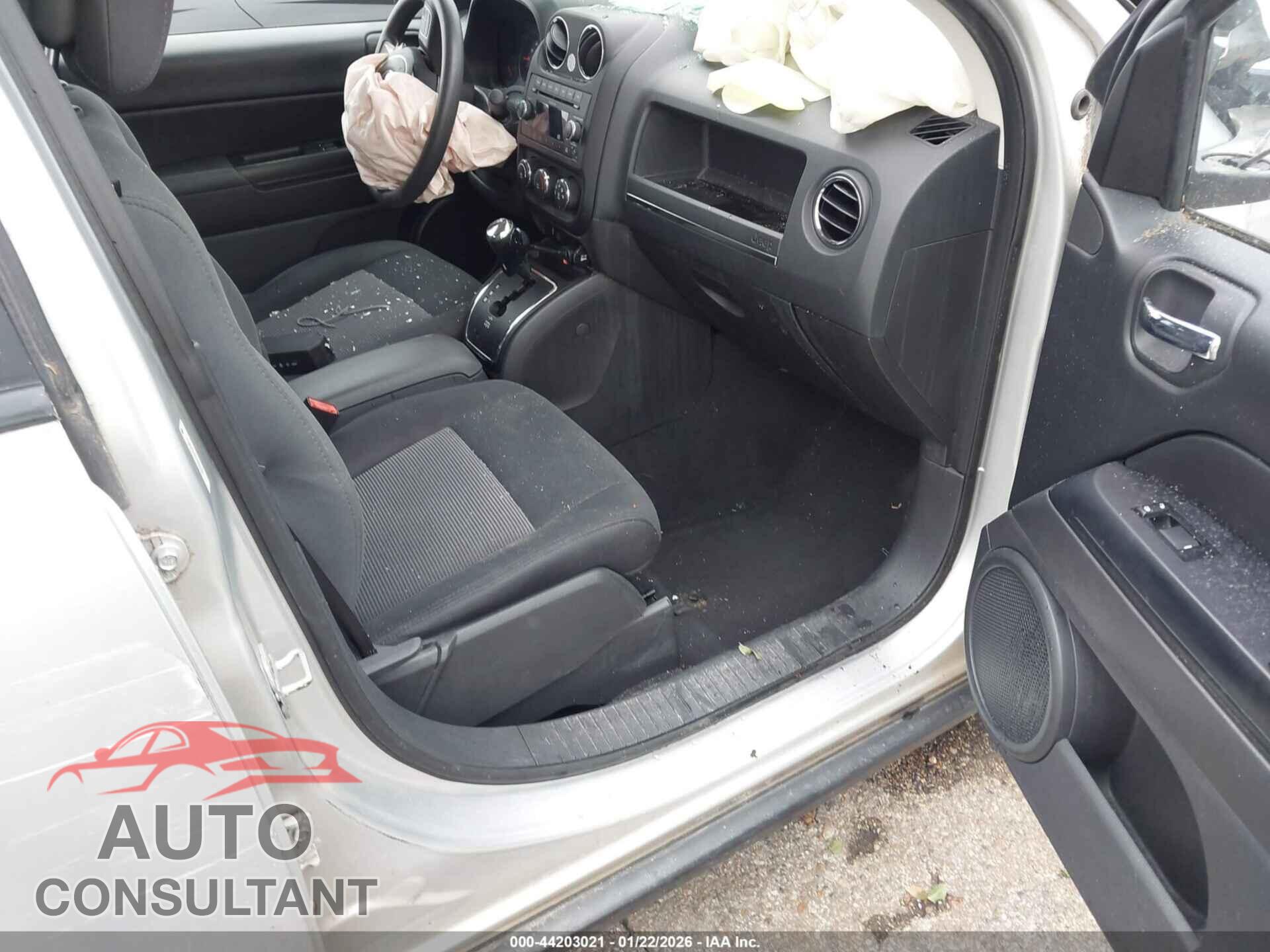 JEEP COMPASS 2012 - 1C4NJCBAXCD606123