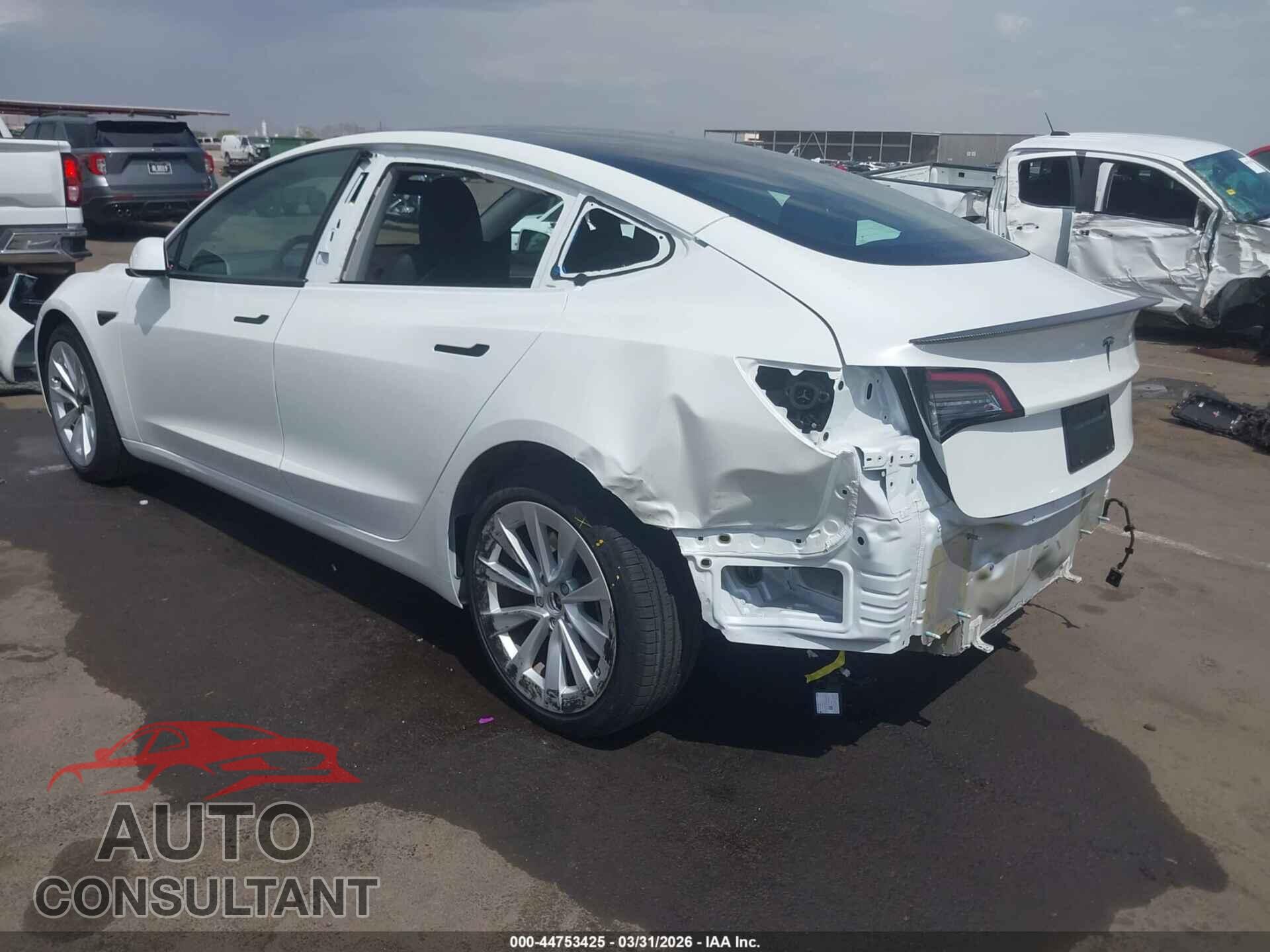 TESLA MODEL 3 2023 - 5YJ3E1EA3PF498597