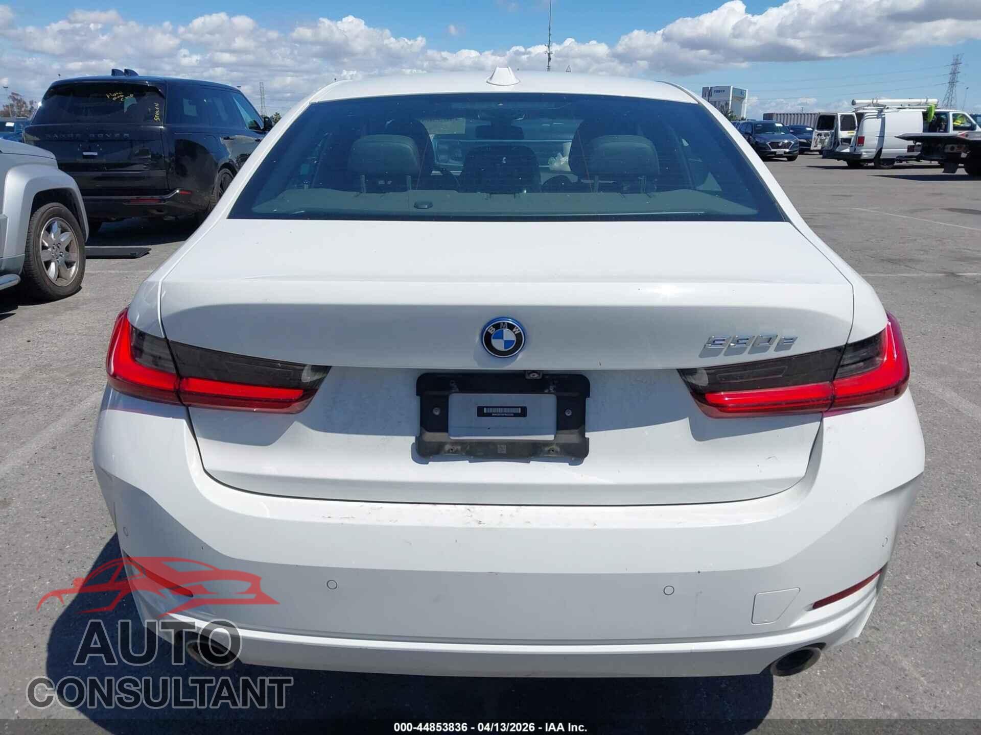 BMW 330E 2023 - 3MW39FF0XP8D02292