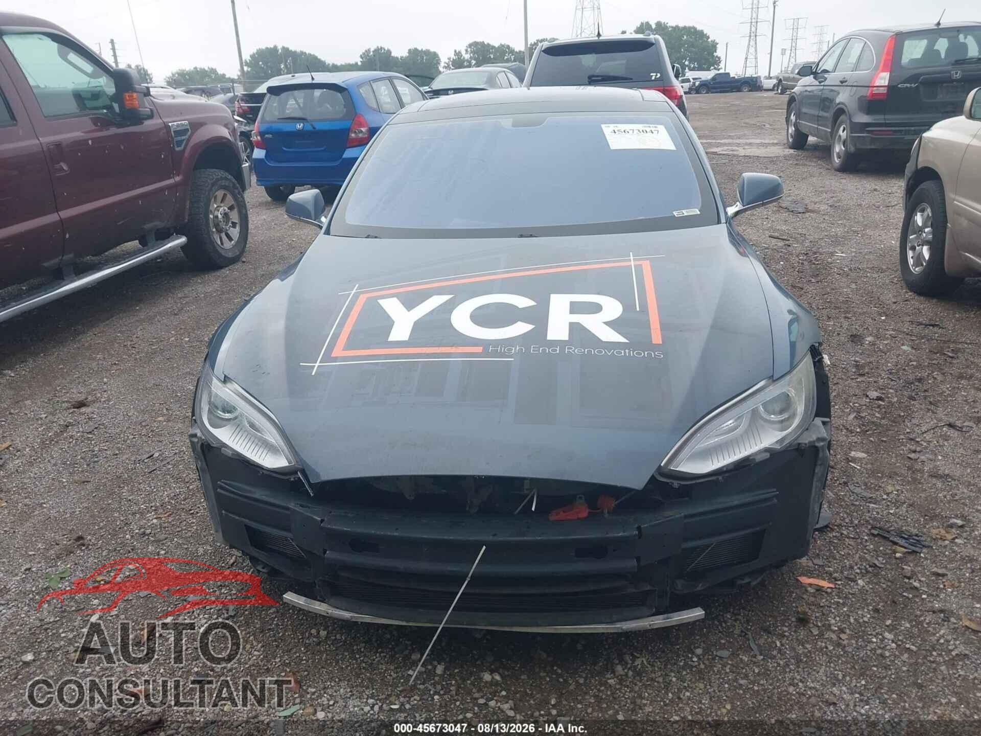 TESLA MODEL S 2013 - 5YJSA1AG4DFP04832