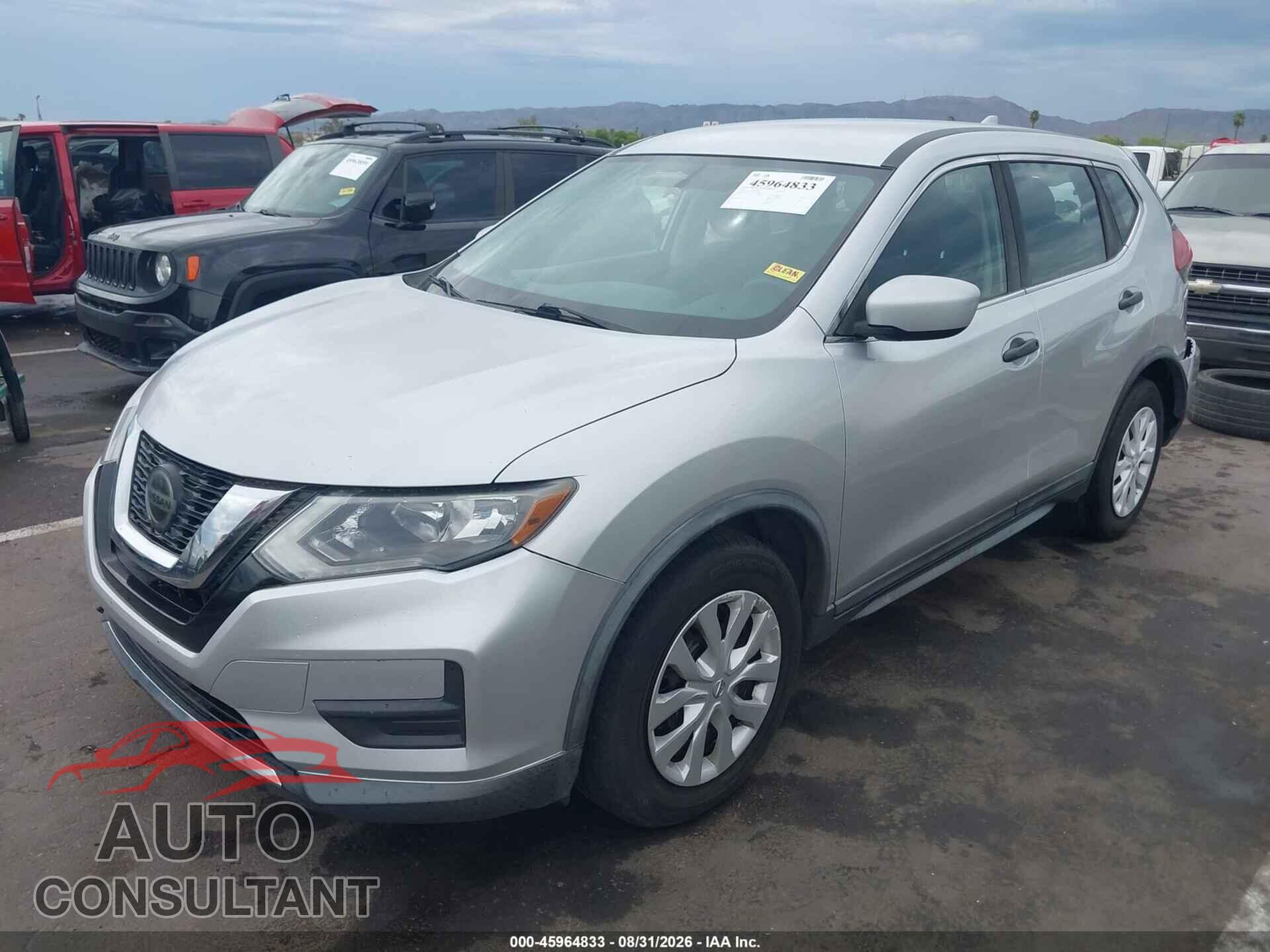 NISSAN ROGUE 2018 - KNMAT2MT6JP540683