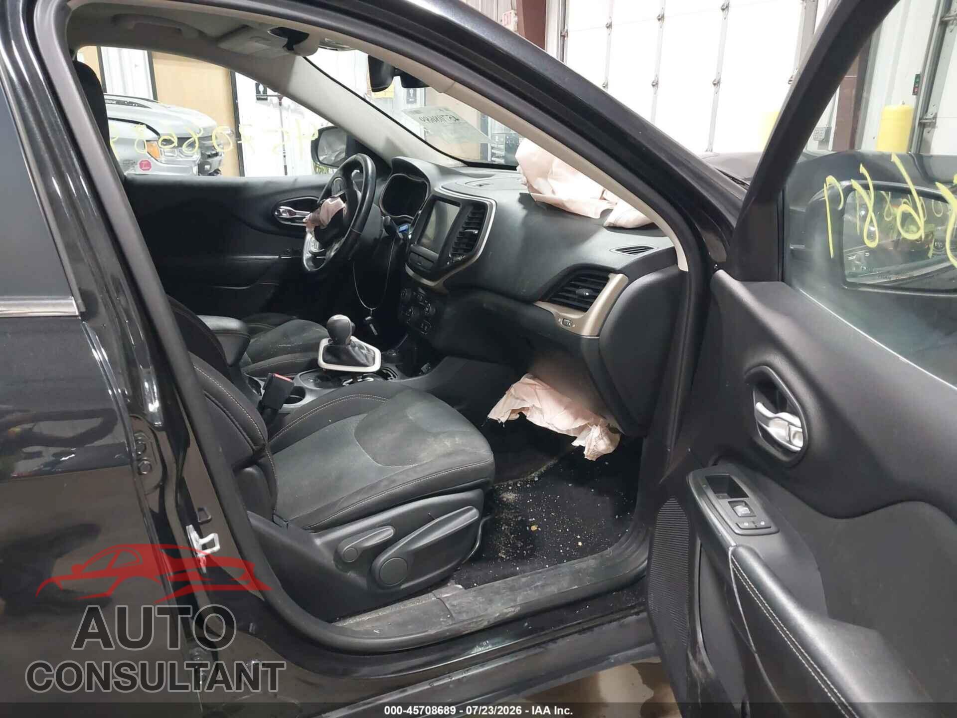 JEEP CHEROKEE 2016 - 1C4PJMCS2GW284609