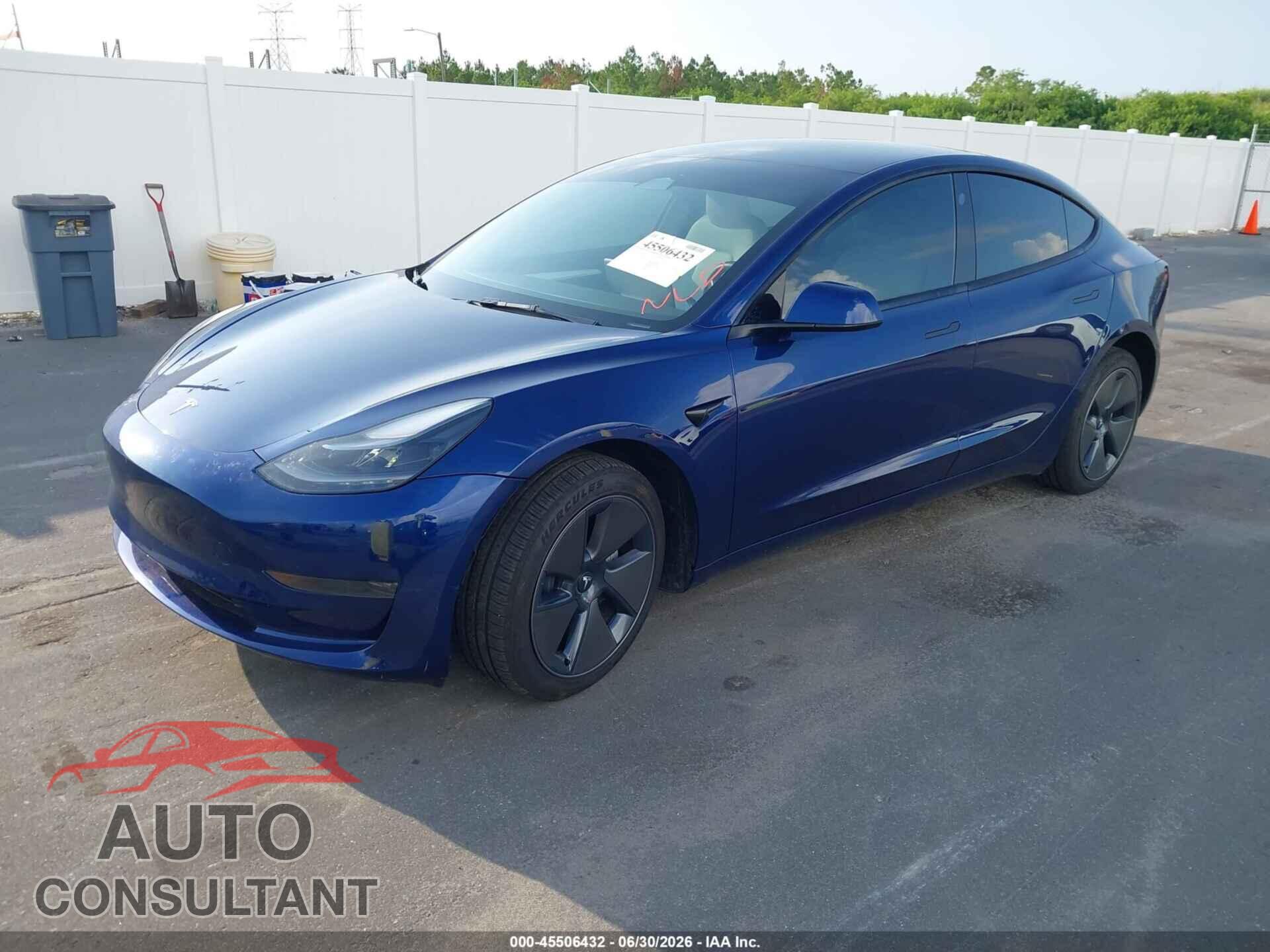 TESLA MODEL 3 2023 - 5YJ3E1EAXPF669703