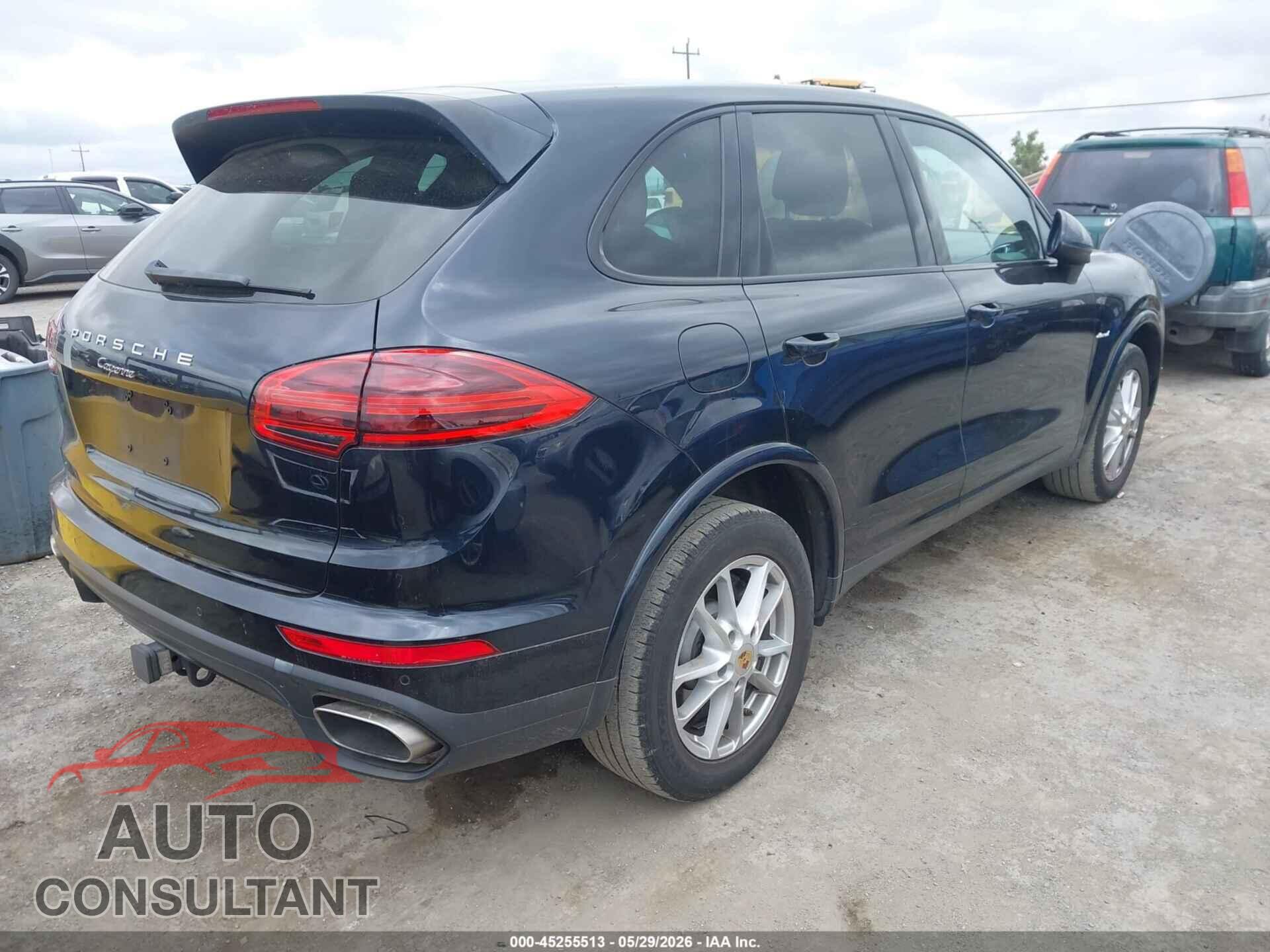 PORSCHE CAYENNE 2015 - WP1AF2A2XFLA39604