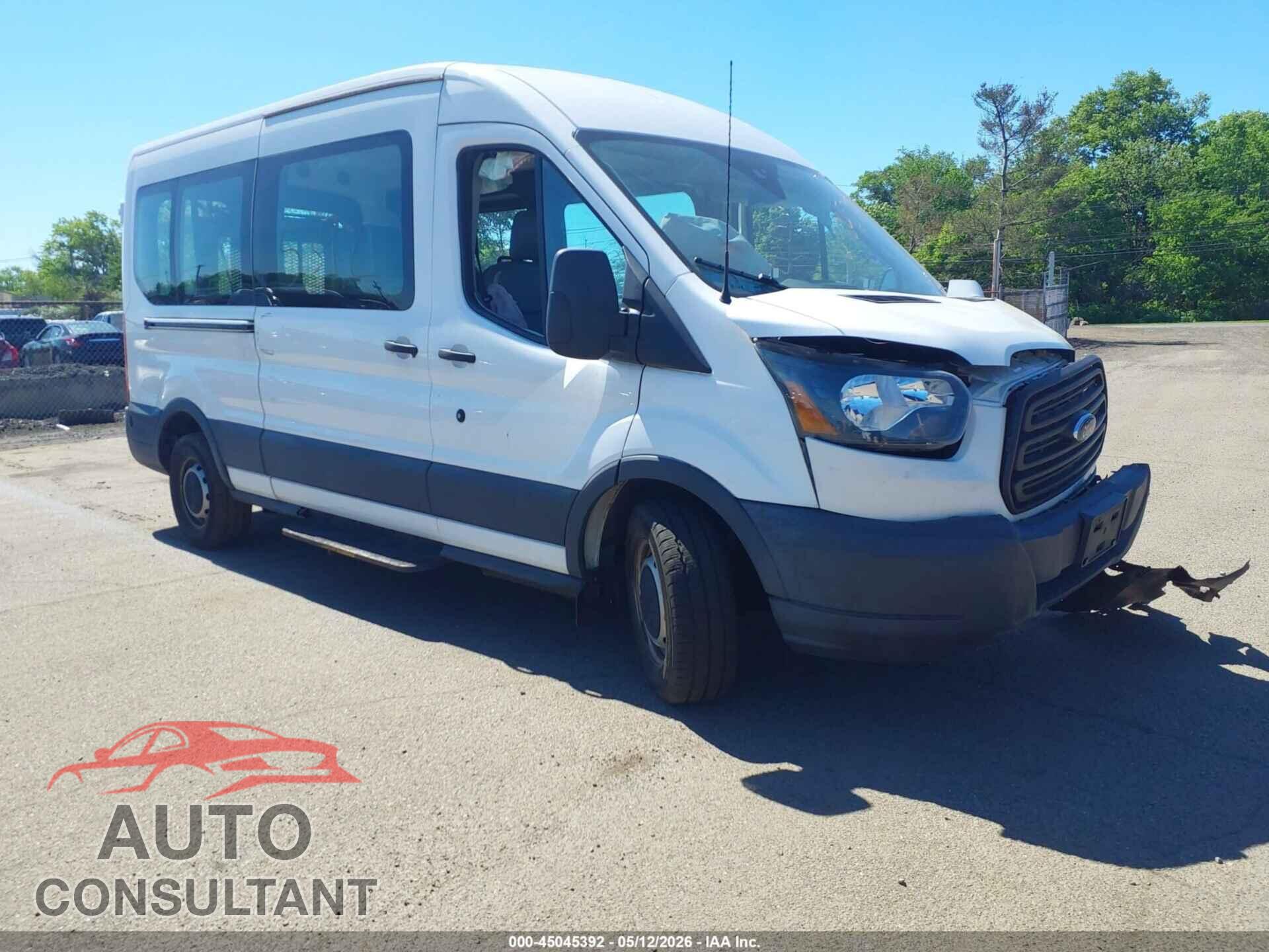 FORD TRANSIT-150 2017 - 1FTYE2CM9HKB27330