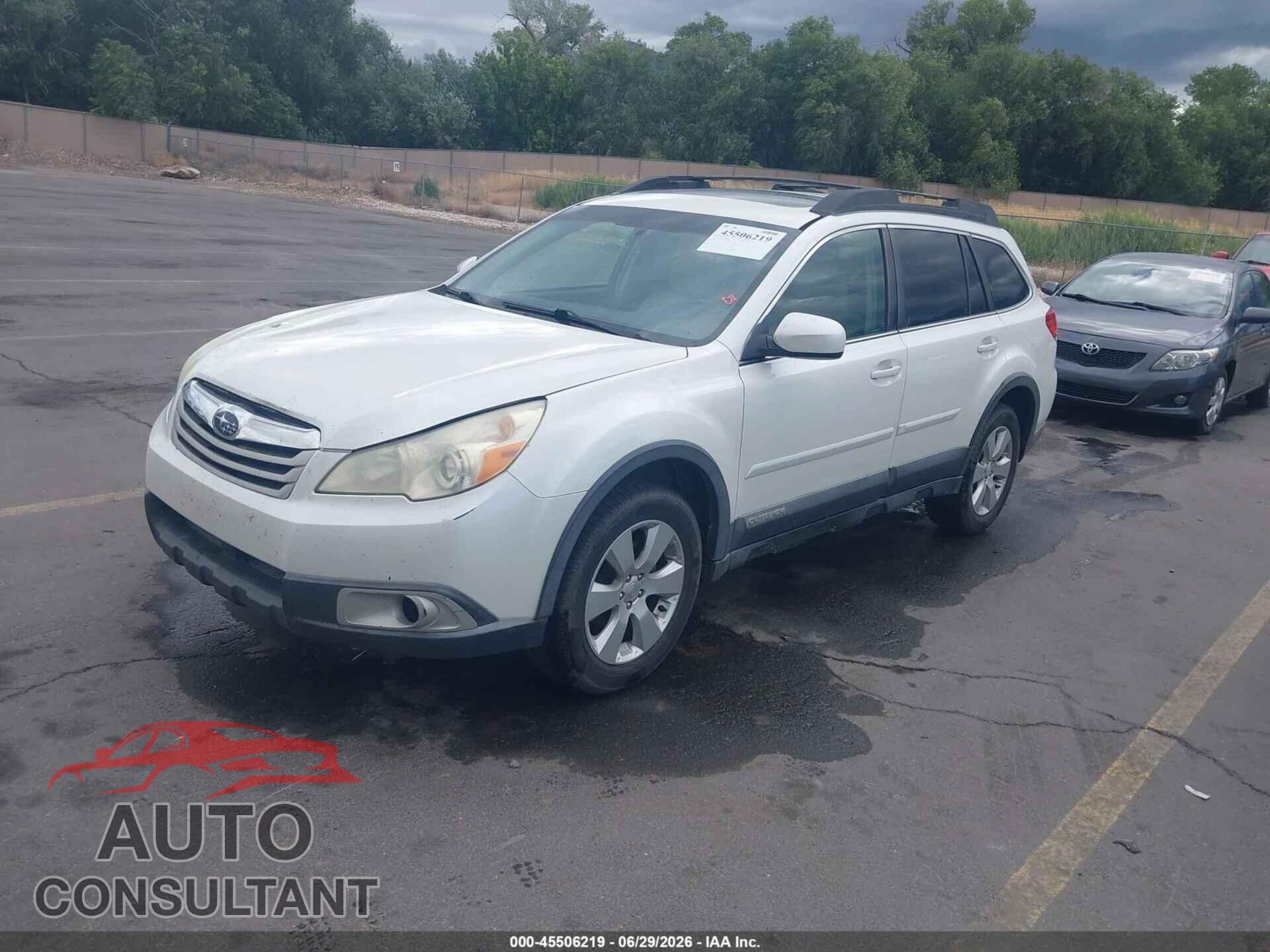 SUBARU OUTBACK 2011 - 4S4BRBGC8B3336938