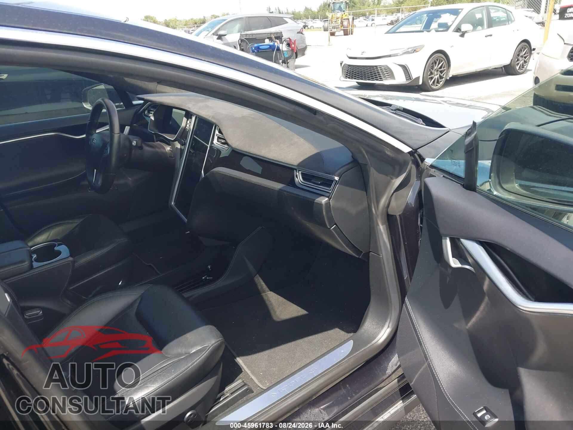 TESLA MODEL S 2015 - 5YJSA1S23FF086425