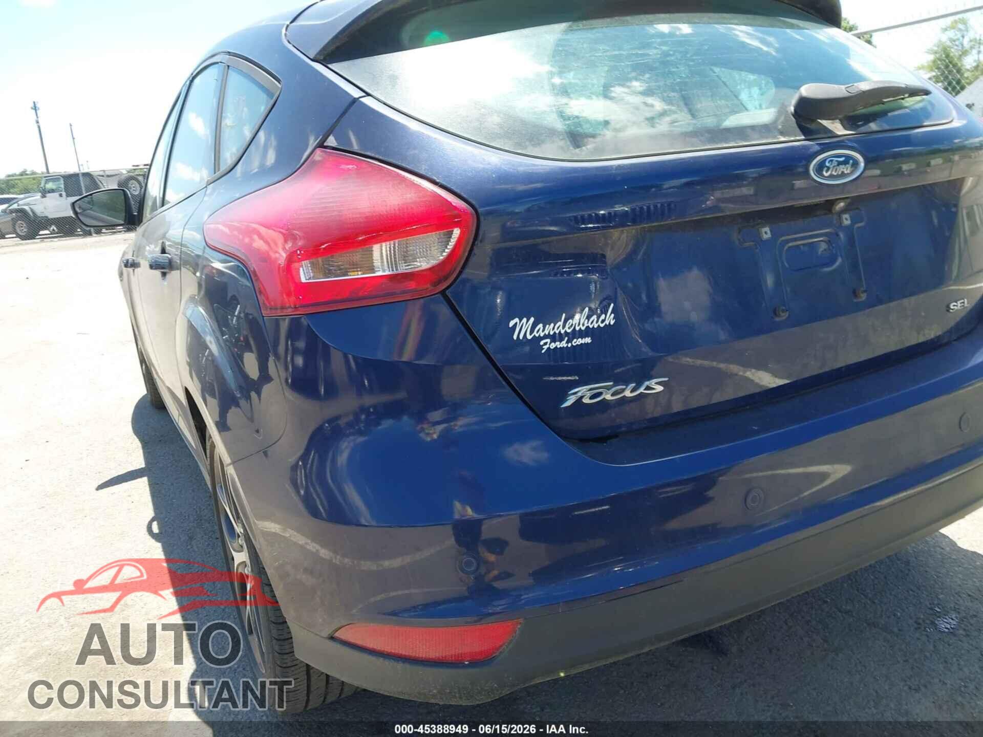 FORD FOCUS 2017 - 1FADP3M27HL311628