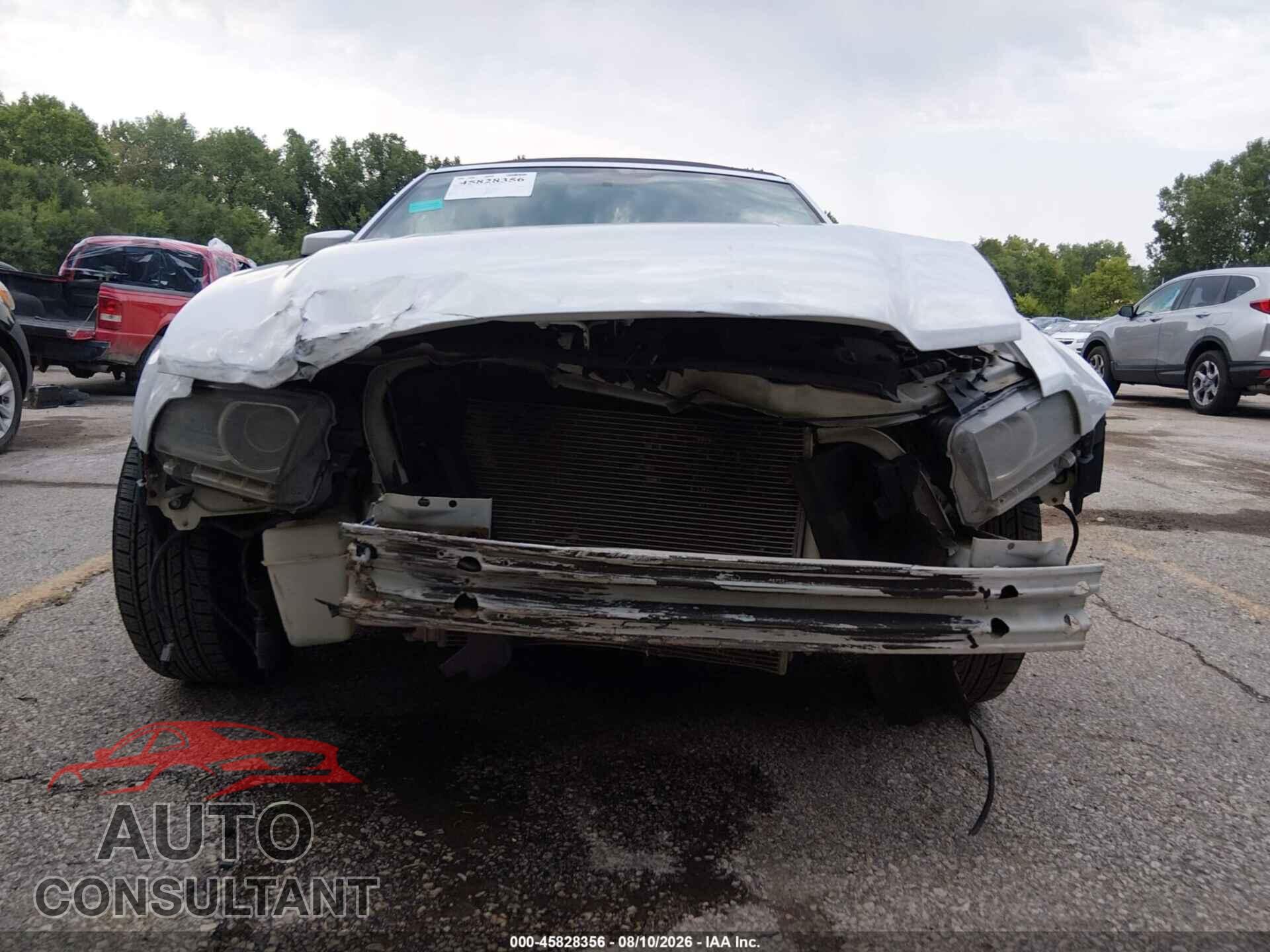 FORD MUSTANG 2014 - 1ZVBP8EM0E5292657