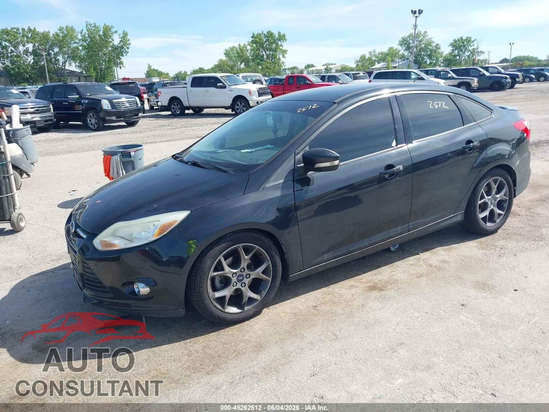 FORD FOCUS 2014 - 1FADP3F2XEL154797