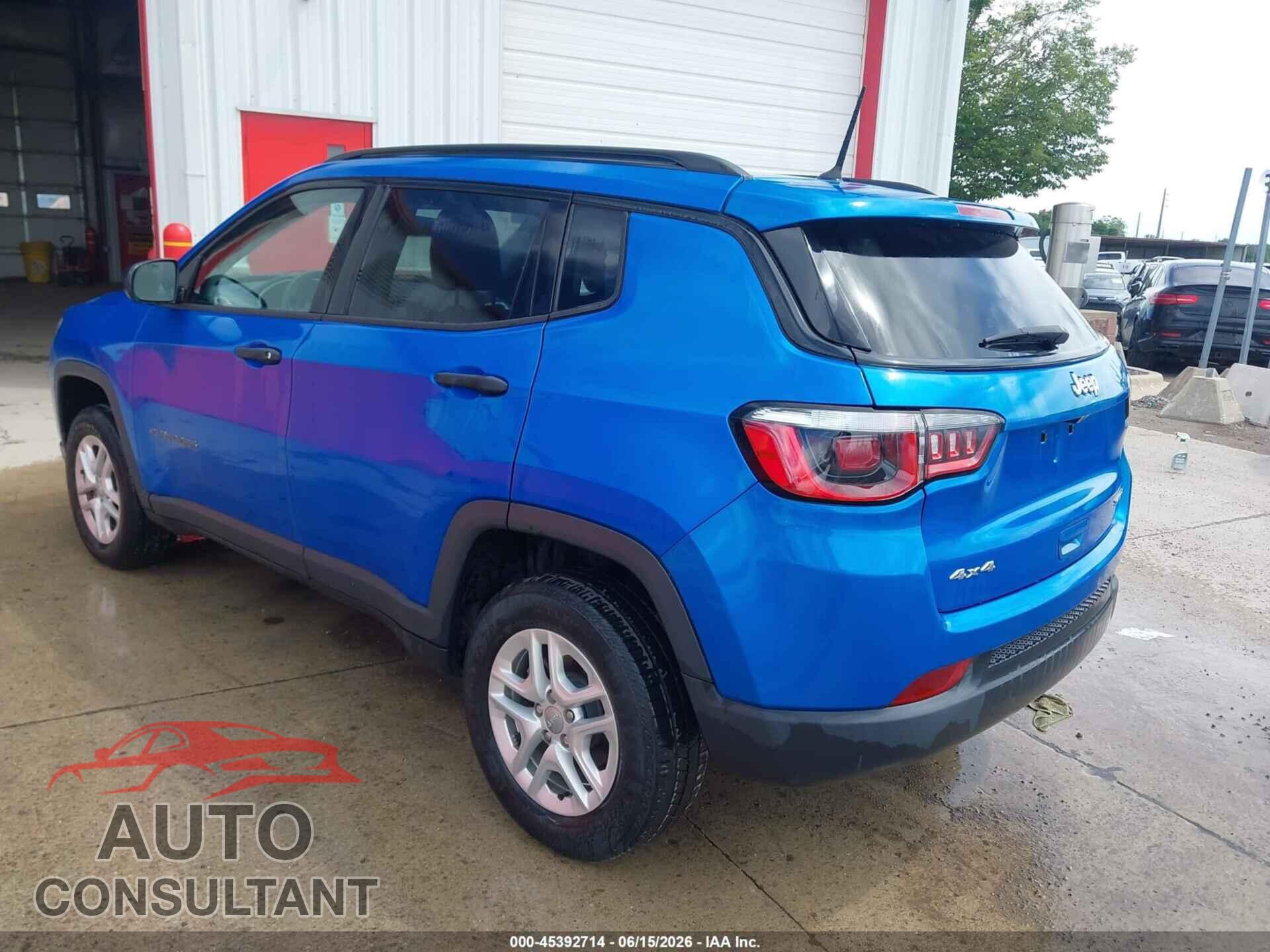 JEEP COMPASS 2018 - 3C4NJDAB0JT413759