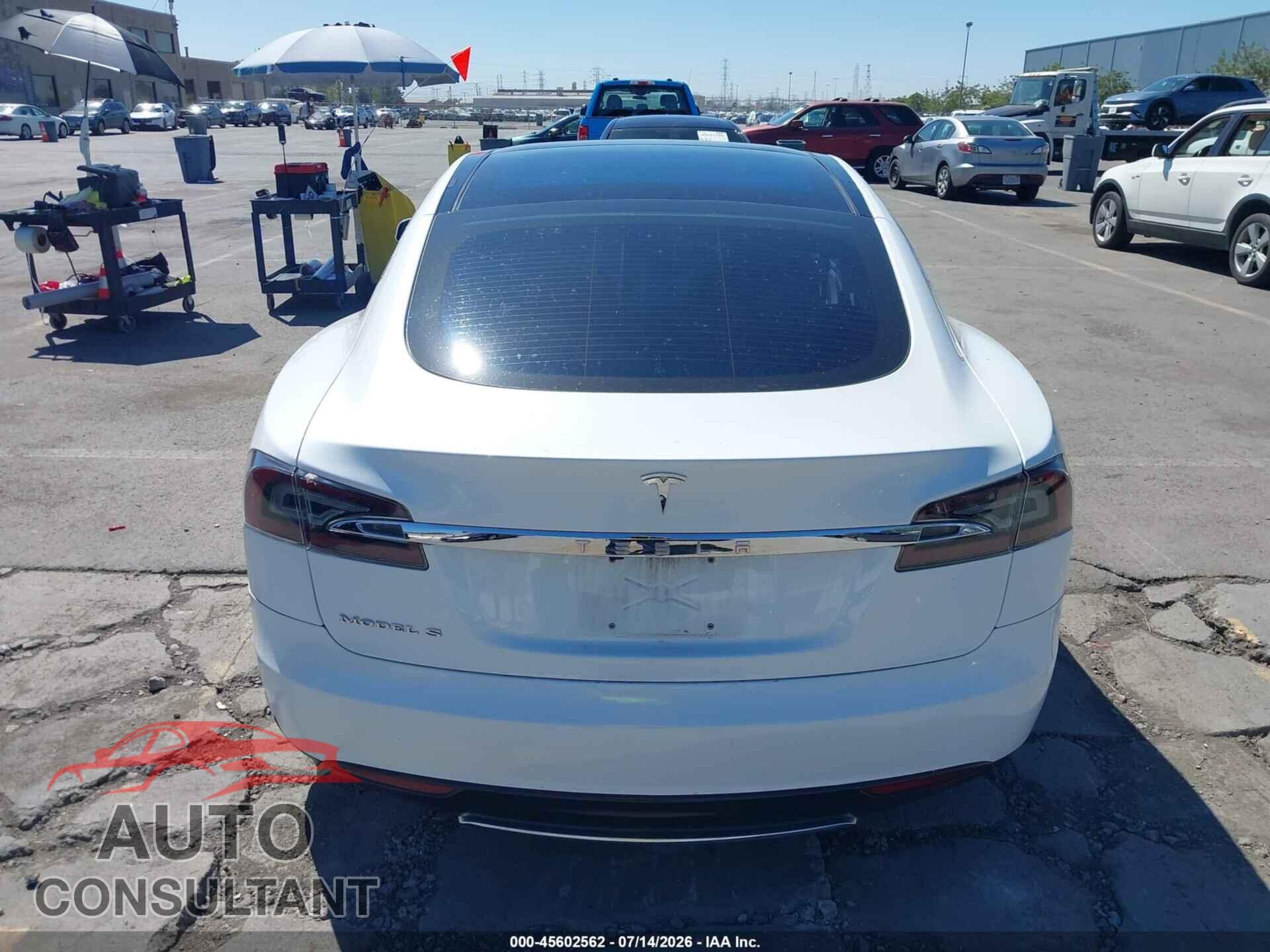 TESLA MODEL S 2013 - 5YJSA1AG1DFP04870