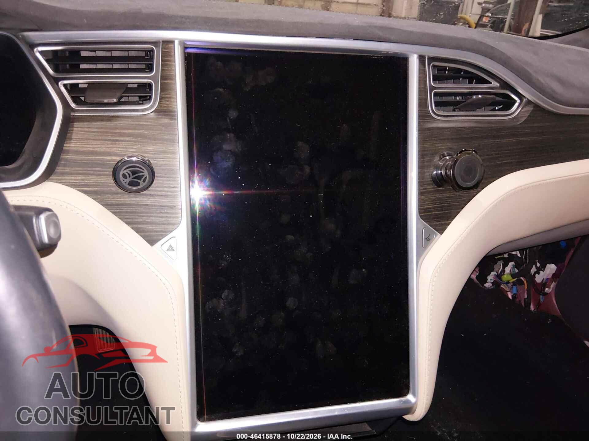 TESLA MODEL S 2015 - 5YJSA1E29FF110965
