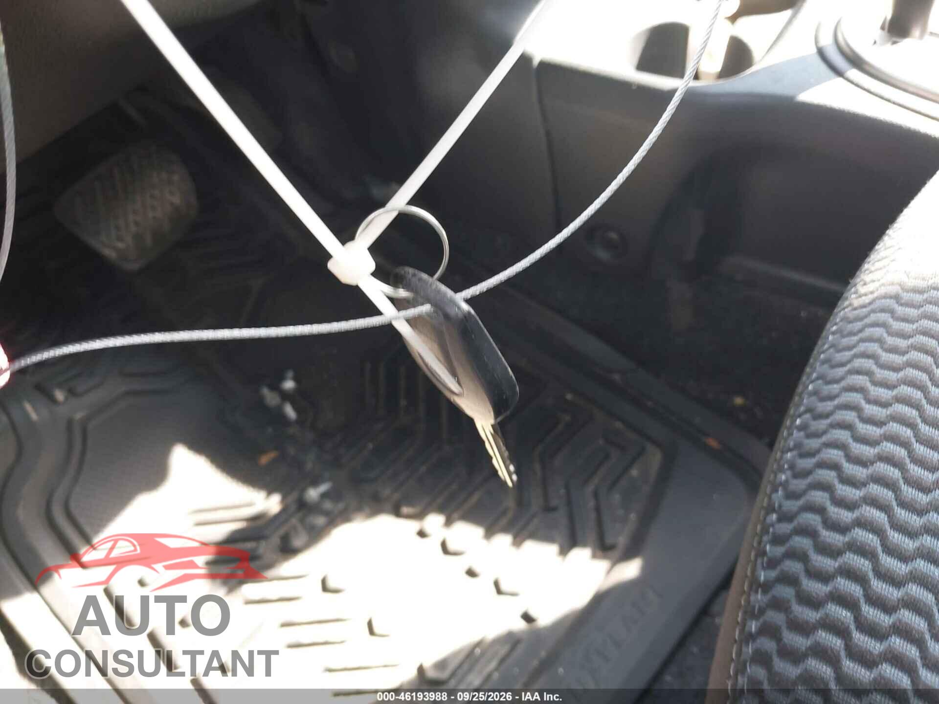 NISSAN VERSA NOTE 2015 - 3N1CE2CP4FL421978