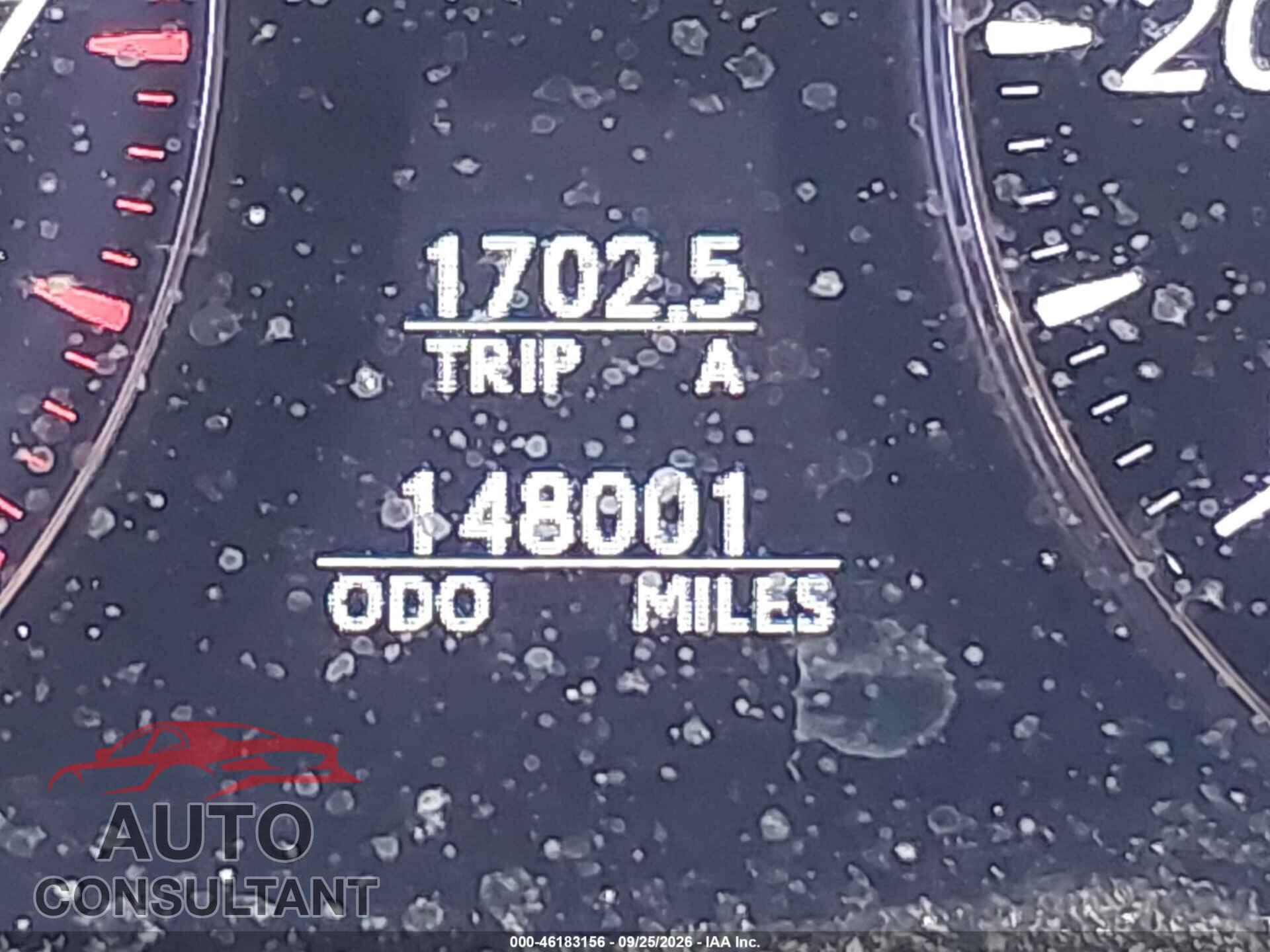 LEXUS LS 460 2011 - JTHCL5EF3B5011299