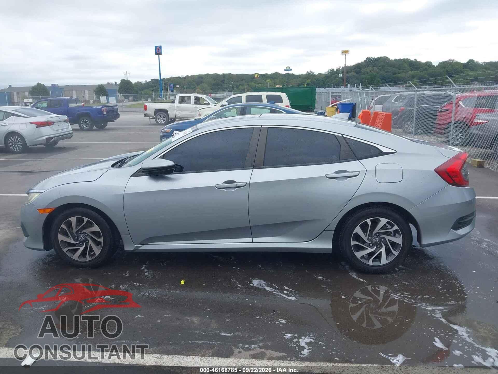 HONDA CIVIC 2017 - 19XFC2F74HE060643
