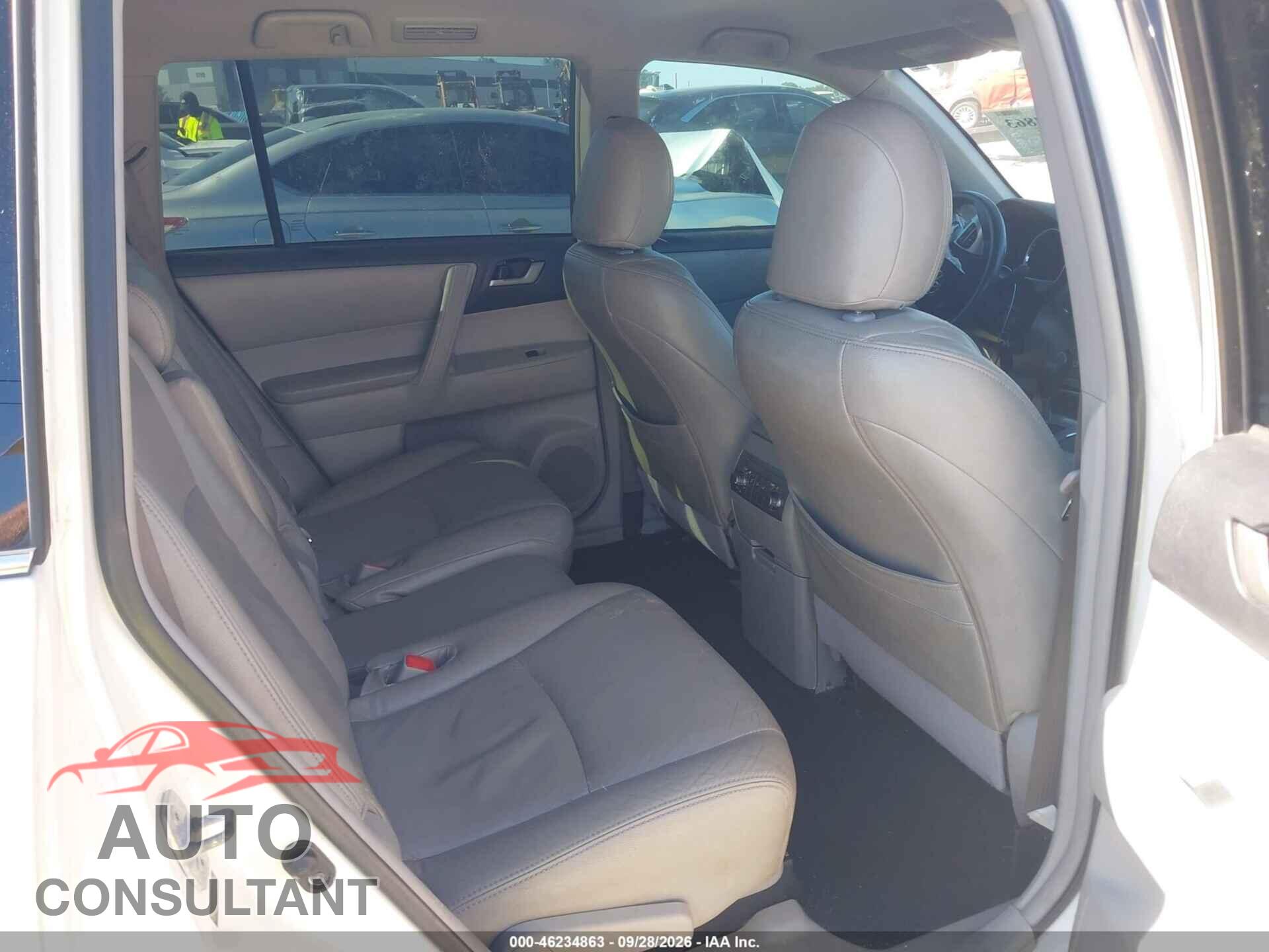 TOYOTA HIGHLANDER 2013 - 5TDZA3EH8DS035201