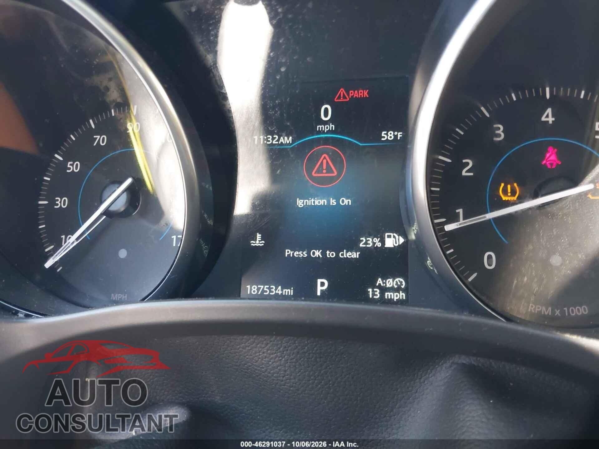 JAGUAR F-PACE 2017 - SADCL2BV7HA883369