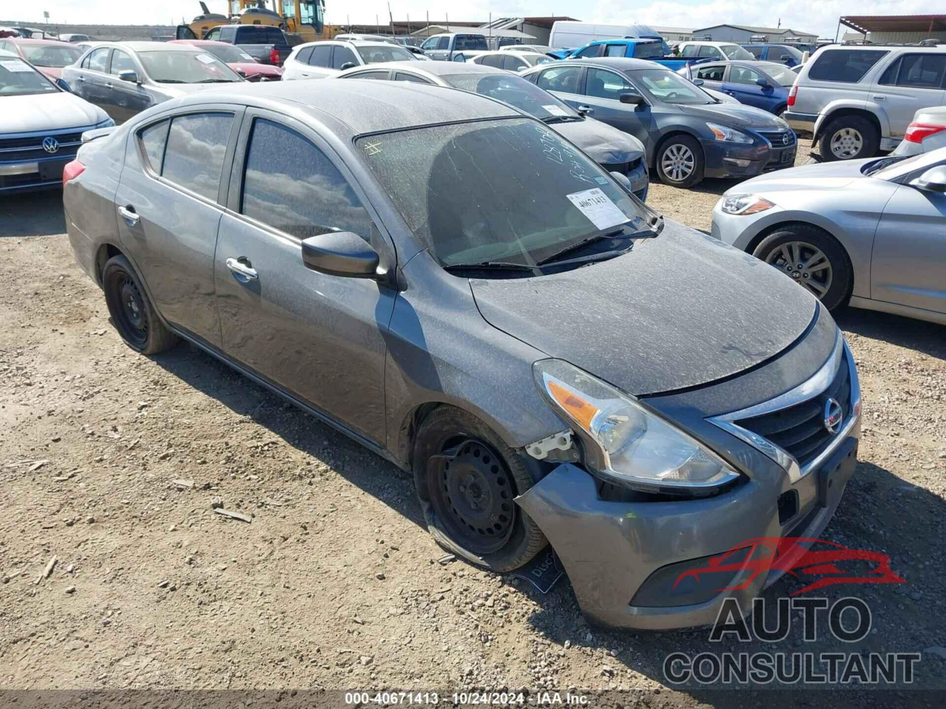 NISSAN VERSA 2019 - 3N1CN7AP8KL812870