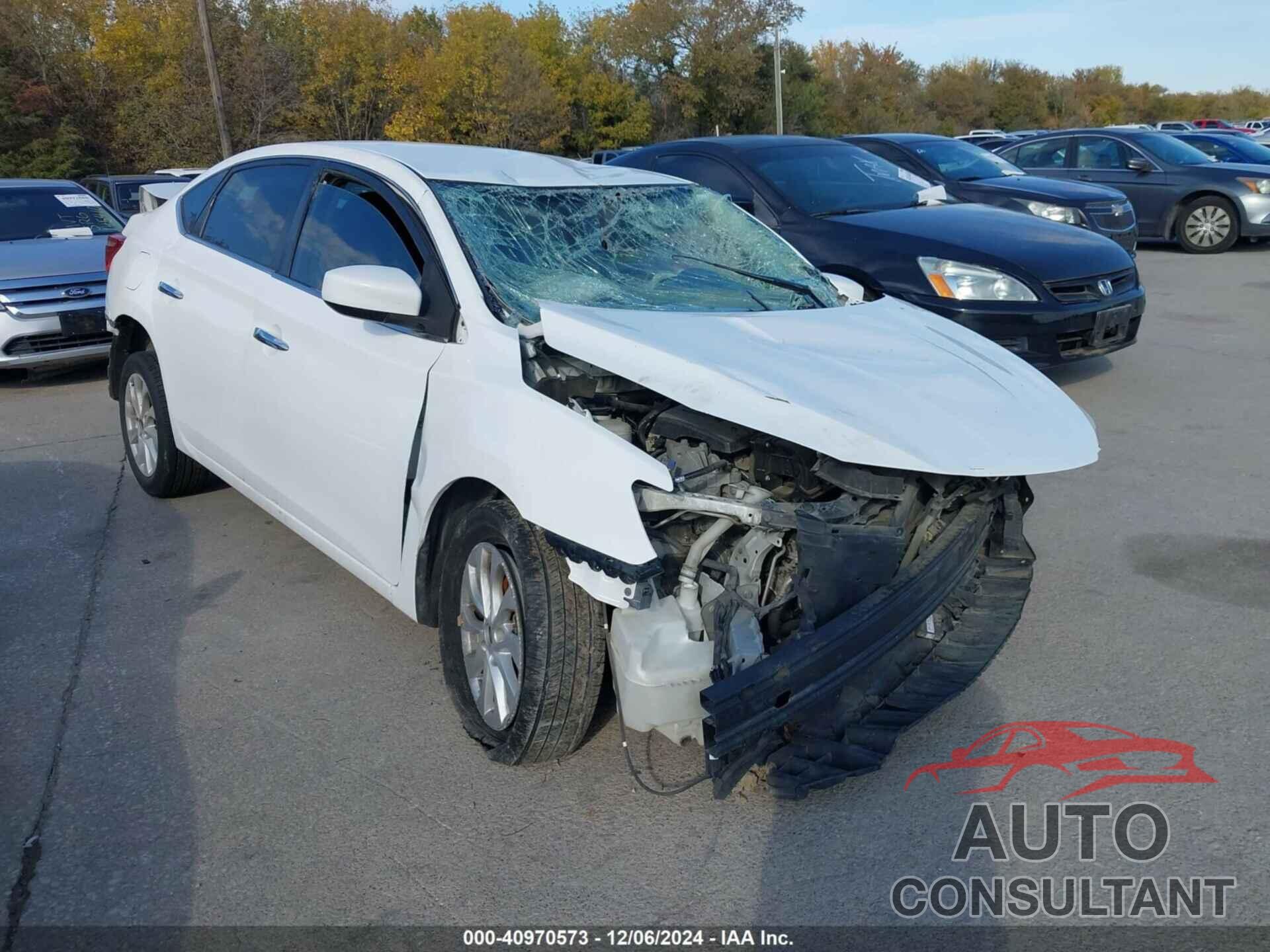 NISSAN SENTRA 2018 - 3N1AB7AP8JL606737