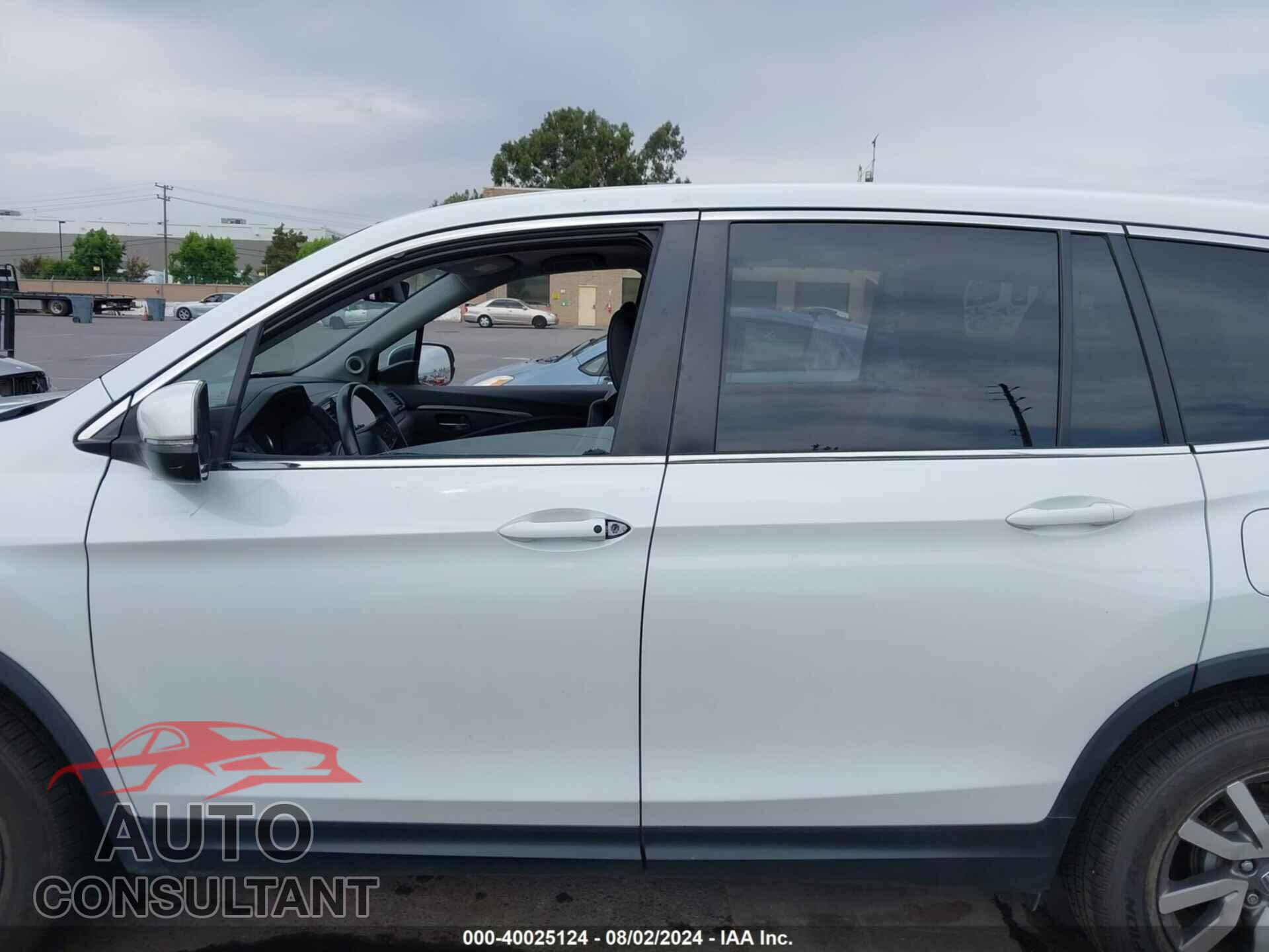 HONDA PILOT 2020 - 5FNYF5H5XLB011530