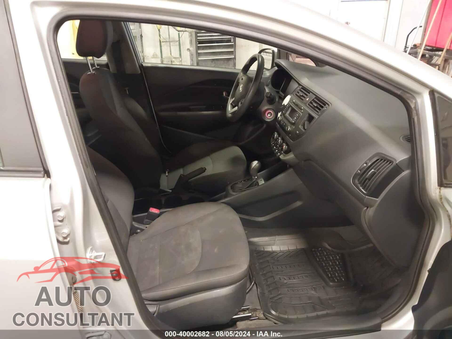 KIA RIO 2014 - KNADM4A34E6354319