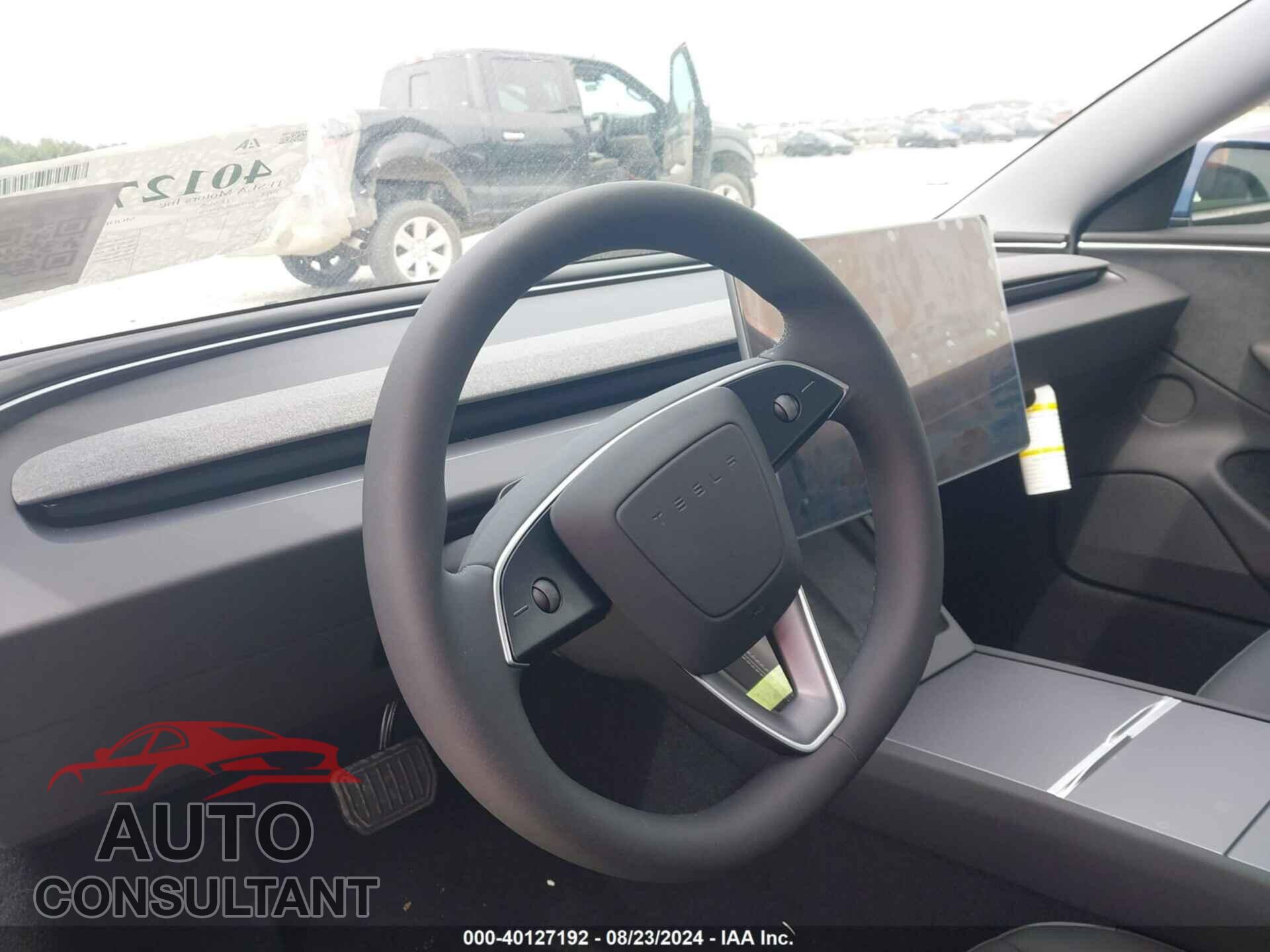 TESLA MODEL 3 2024 - 5YJ3E1EB6RF811511