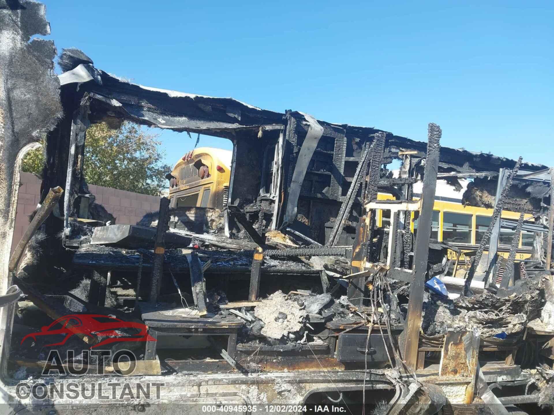 FORD E-450 CUTAWAY 2012 - 1FDXE4FS2CDB15546