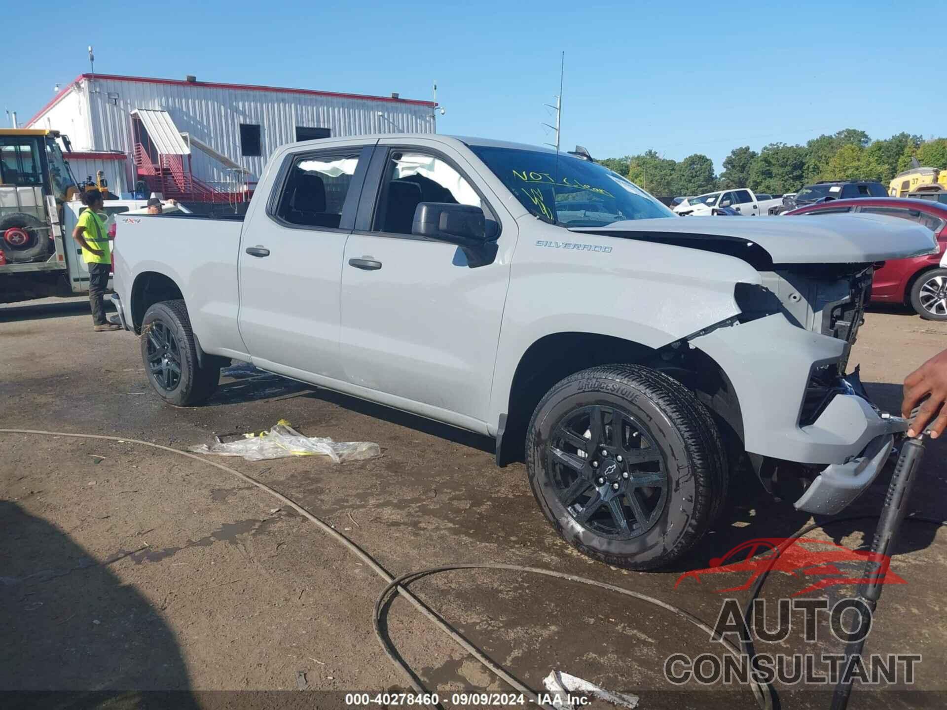 CHEVROLET SILVERADO 1500 2024 - 3GCPDBEK8RG147233