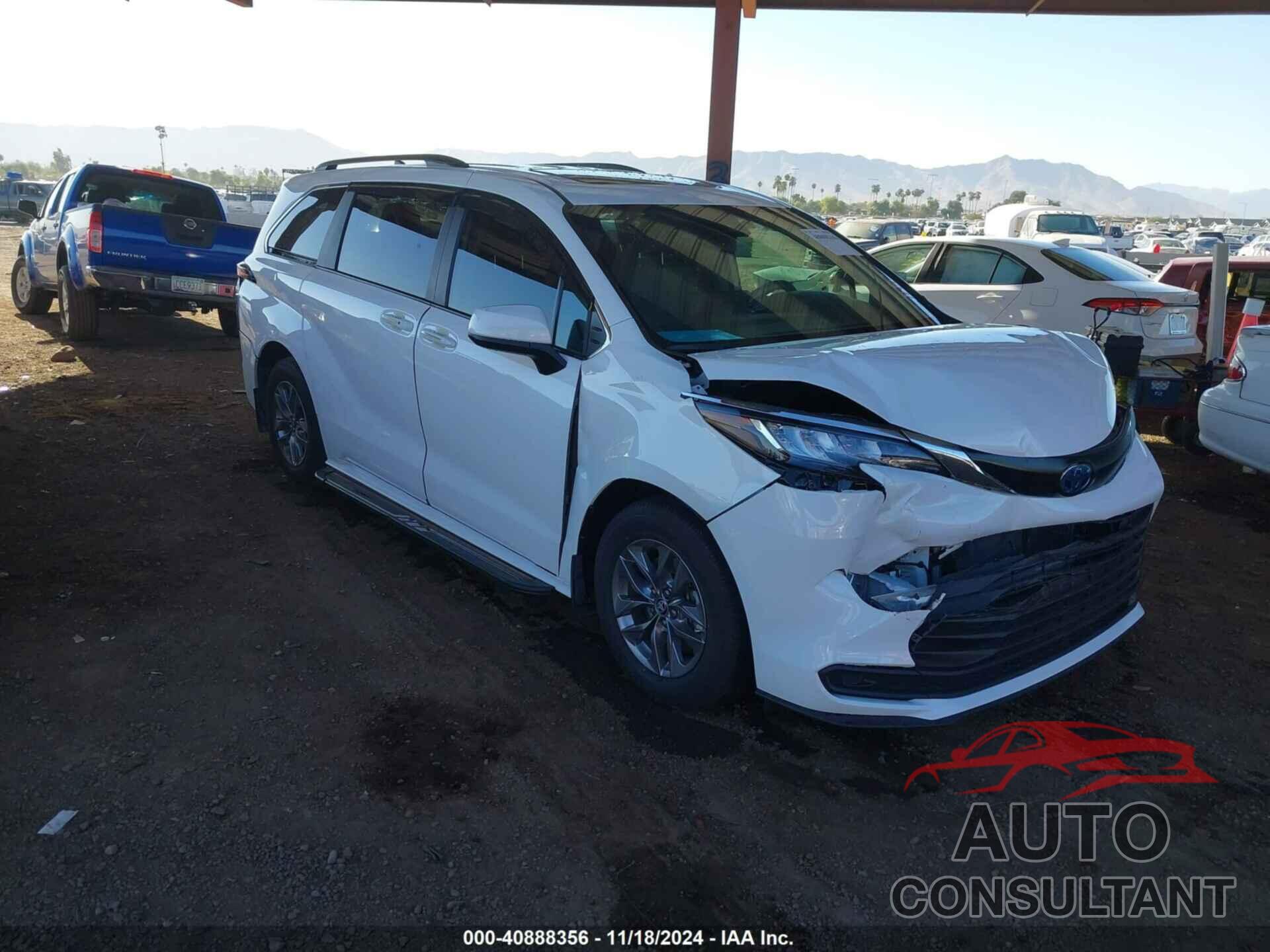 TOYOTA SIENNA 2023 - 5TDBSKFC4PS100903