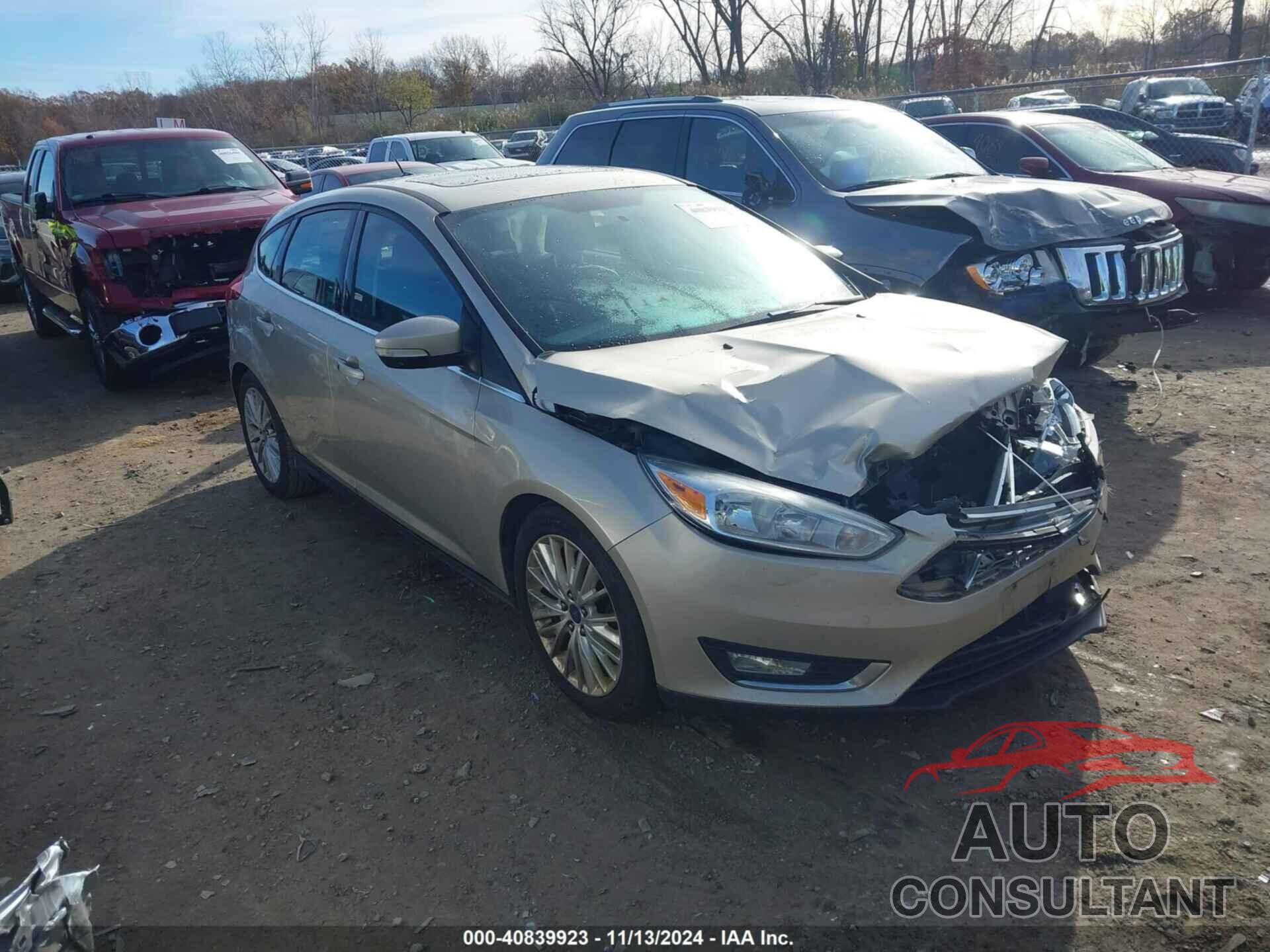 FORD FOCUS 2017 - 1FADP3N24HL282524