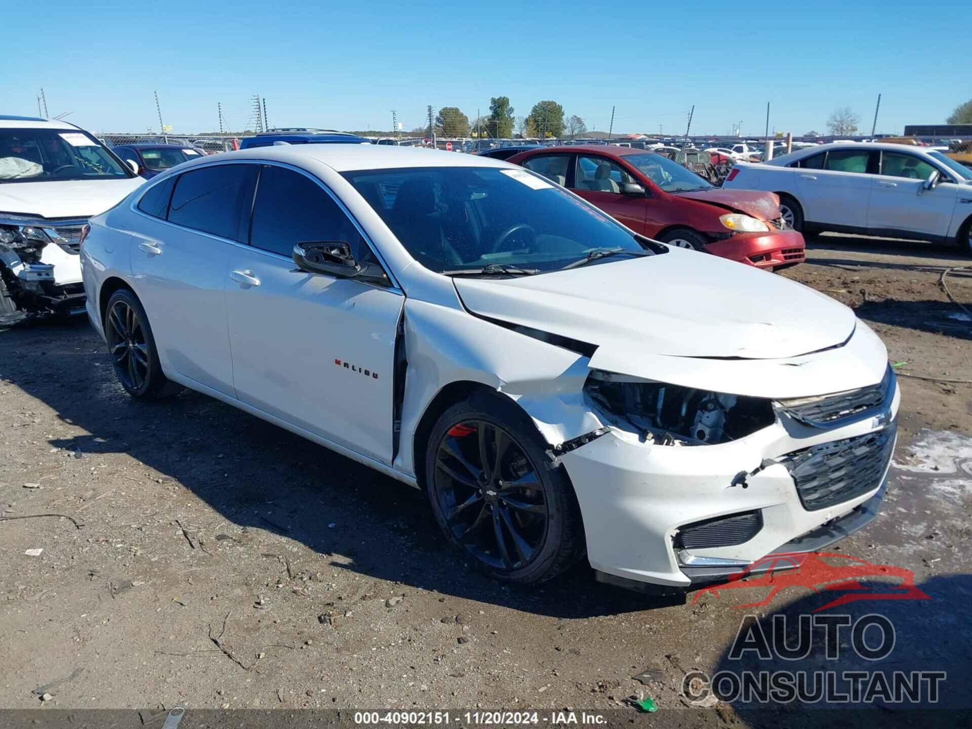 CHEVROLET MALIBU 2018 - 1G1ZD5ST4JF267942