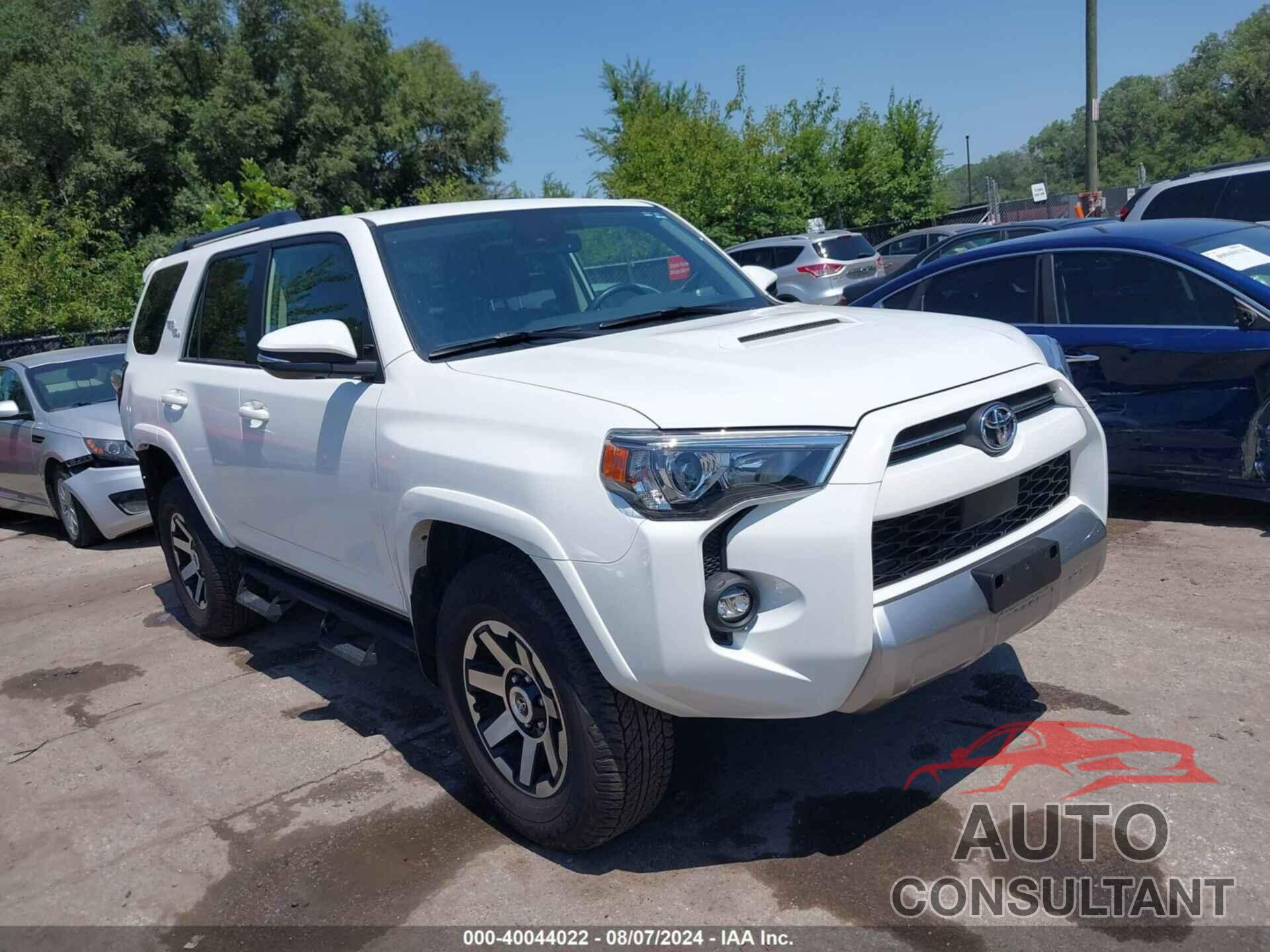 TOYOTA 4RUNNER 2023 - JTERU5JRXP6210467