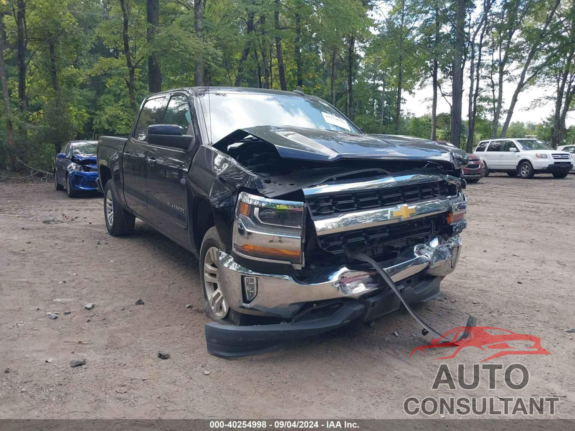 CHEVROLET SILVERADO 1500 2017 - 3GCUKREC1HG390794