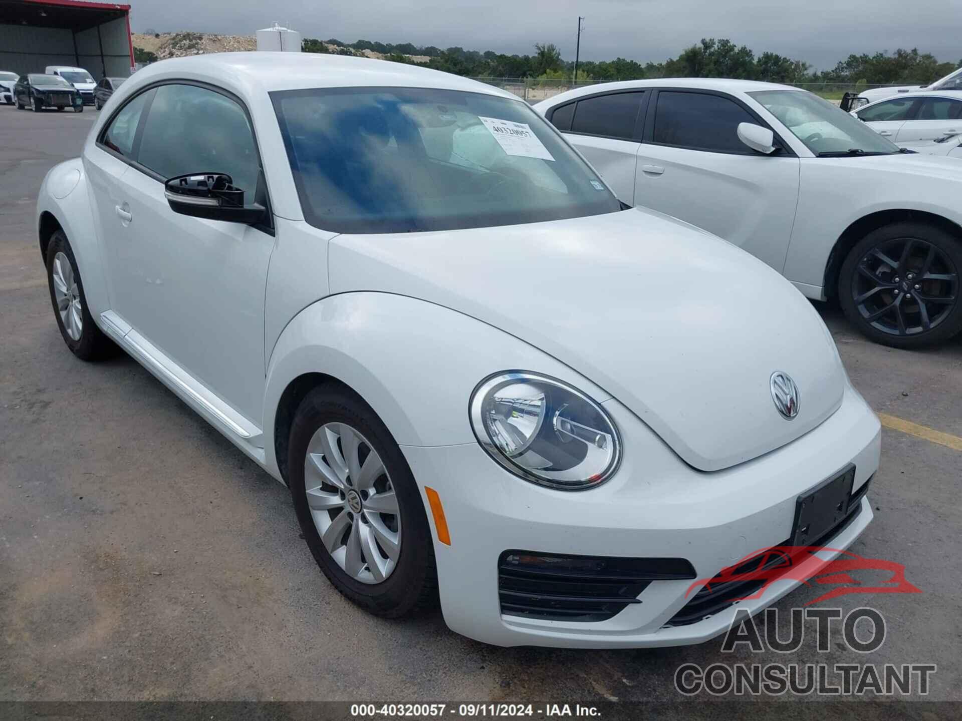 VOLKSWAGEN BEETLE 2019 - 3VWFD7AT0KM714112