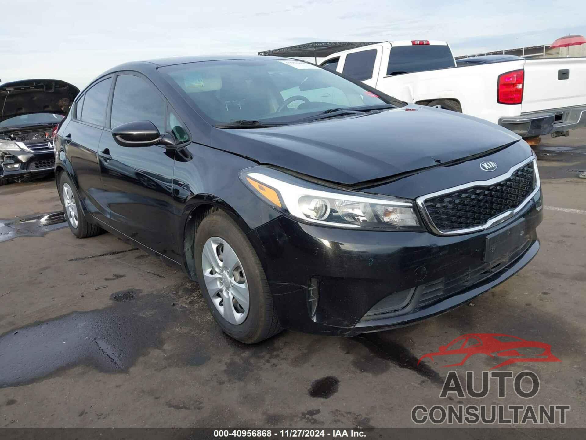 KIA FORTE 2018 - 3KPFK4A76JE233249