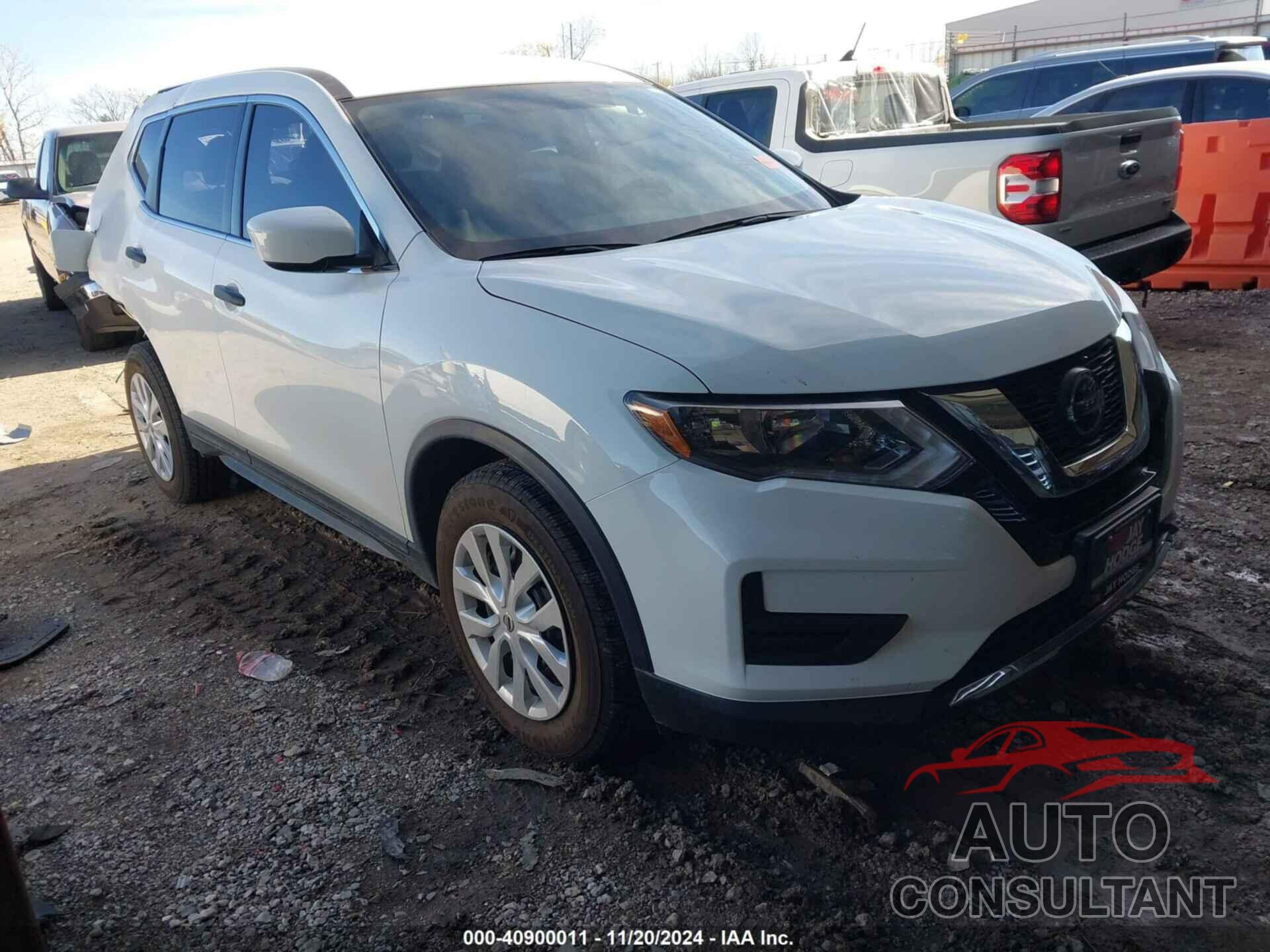 NISSAN ROGUE 2018 - KNMAT2MT8JP555654