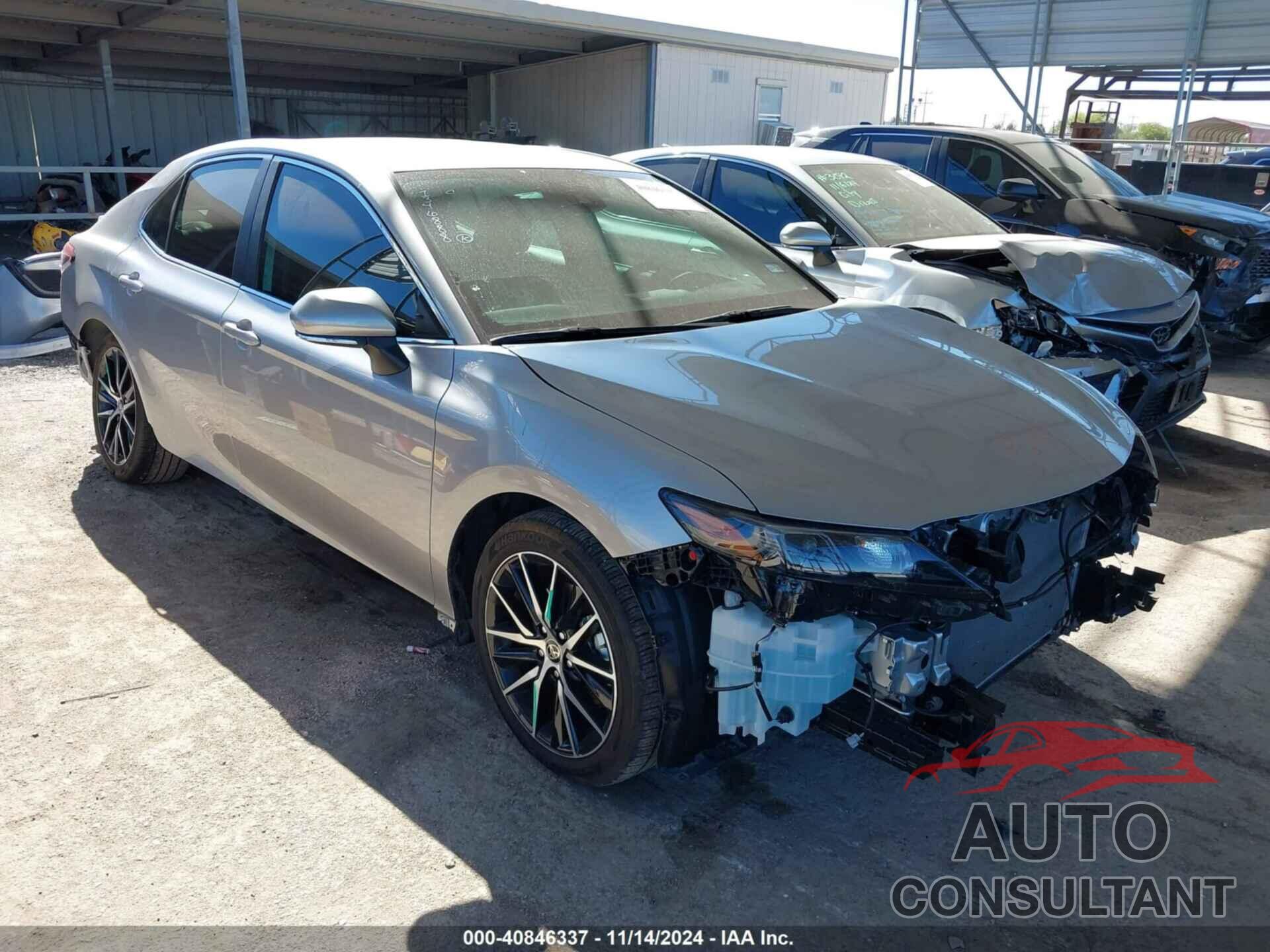 TOYOTA CAMRY 2024 - 4T1G11AK7RU883209