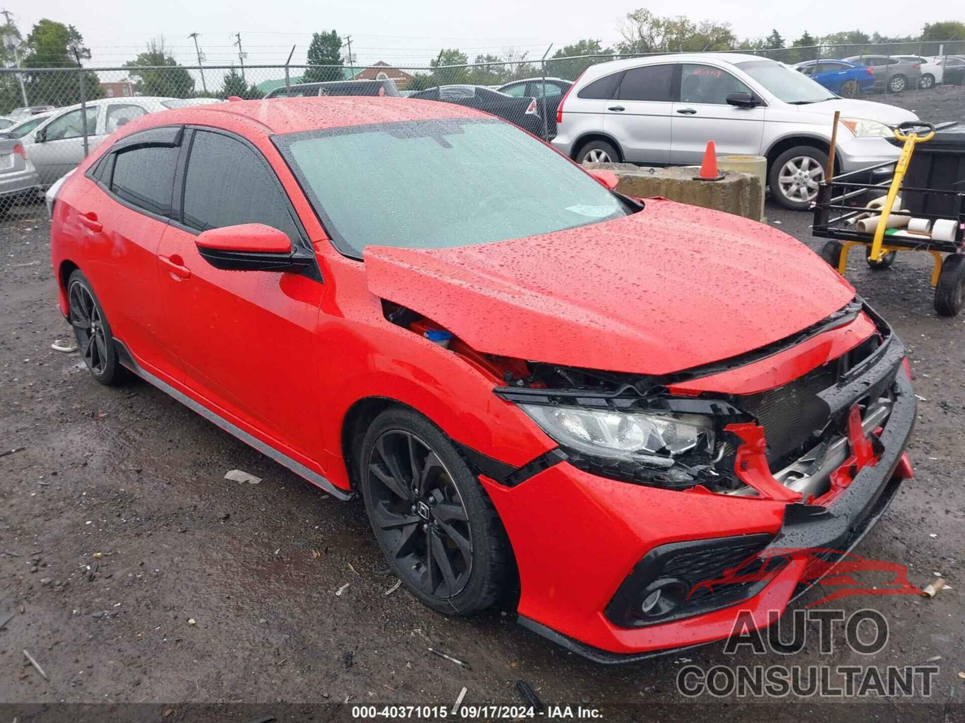 HONDA CIVIC 2018 - SHHFK7H43JU237748
