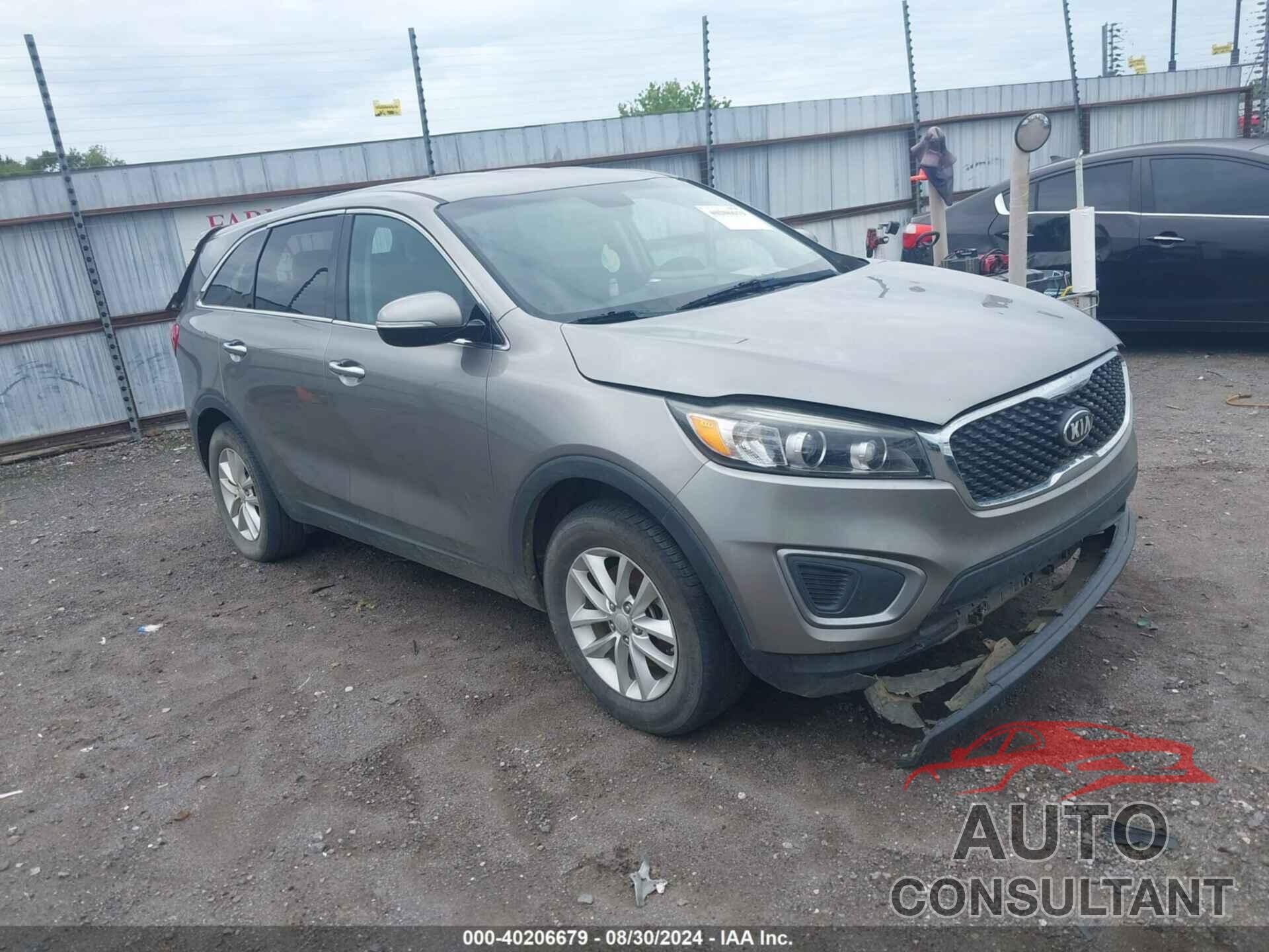 KIA SORENTO 2017 - 5XYPG4A31HG222885