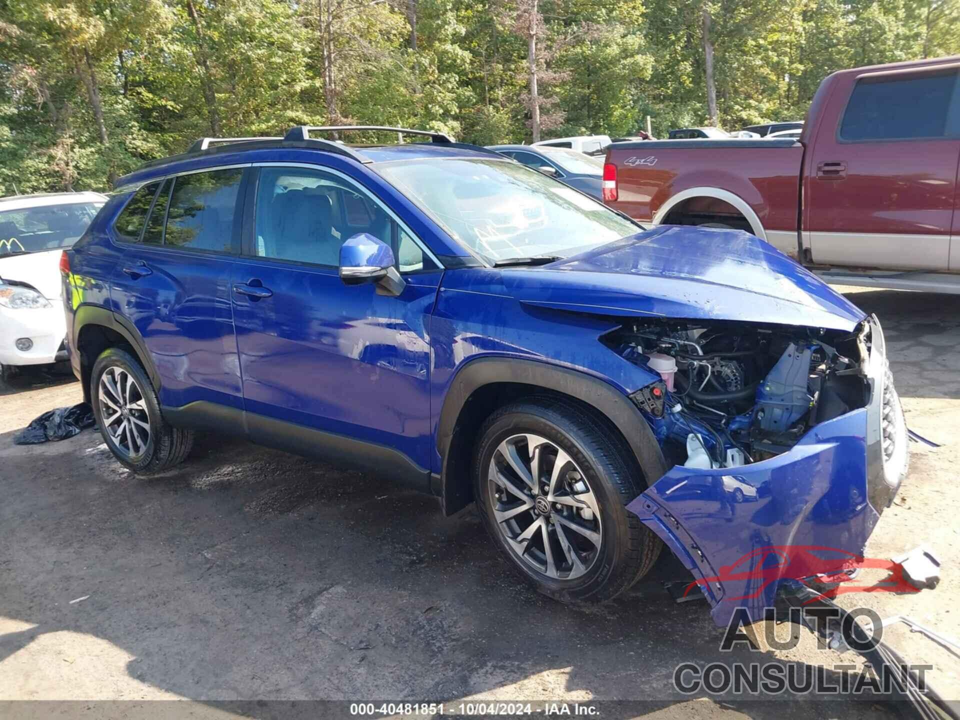 TOYOTA COROLLA CROSS 2022 - 7MUDAABG5NV039935