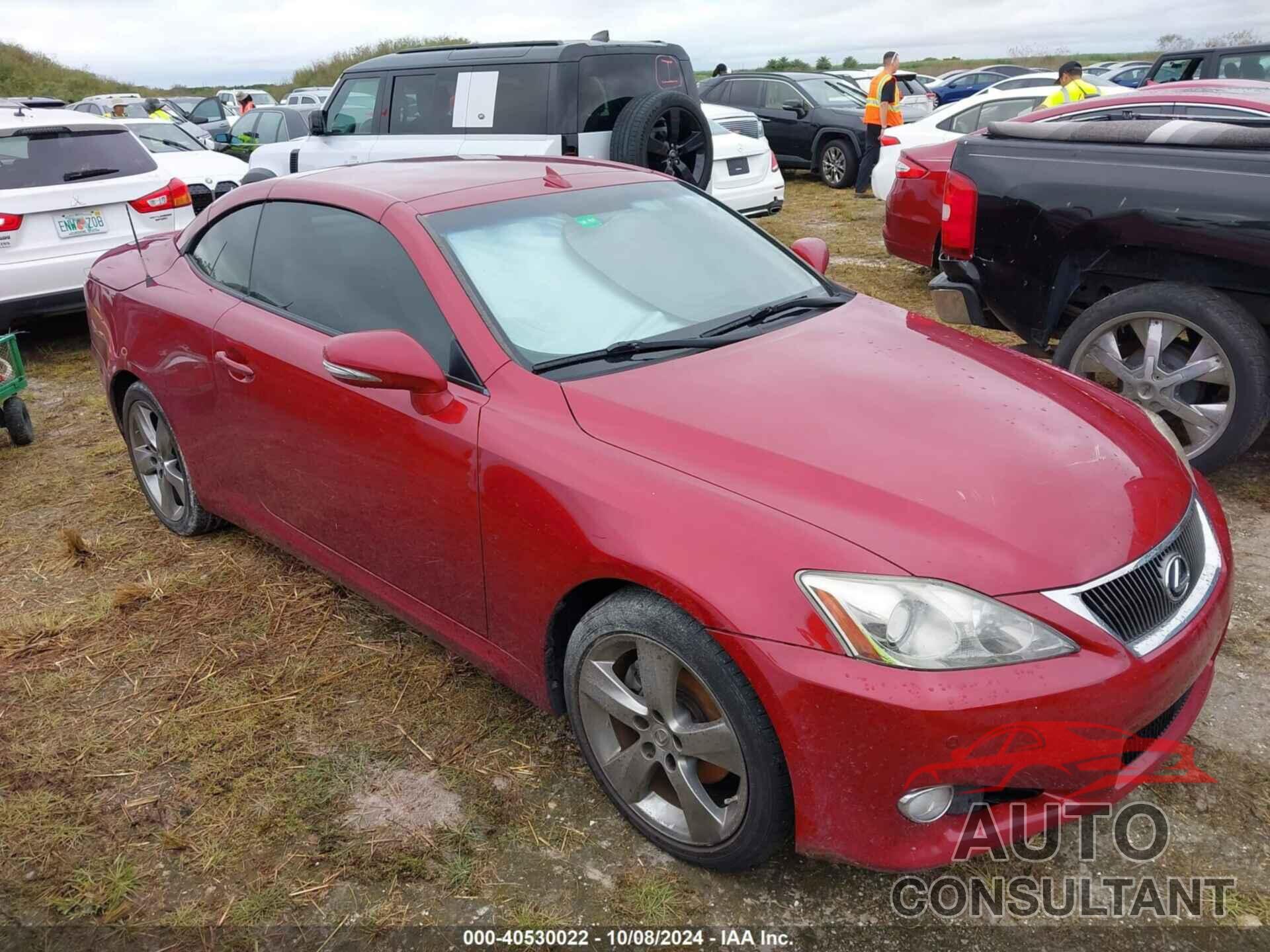 LEXUS IS 250C 2010 - JTHFF2C25A2510074
