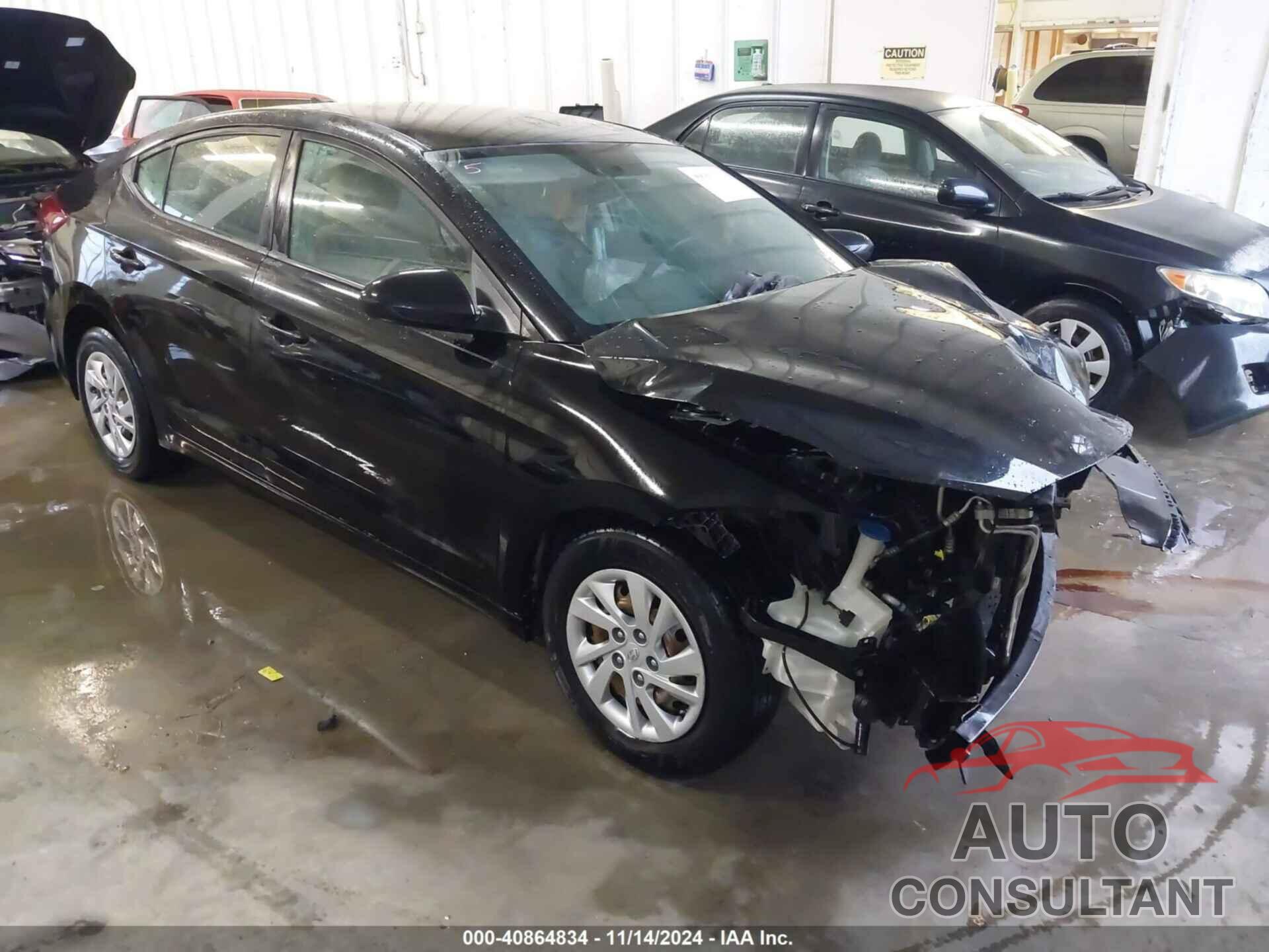 HYUNDAI ELANTRA 2017 - KMHD74LFXHU367668