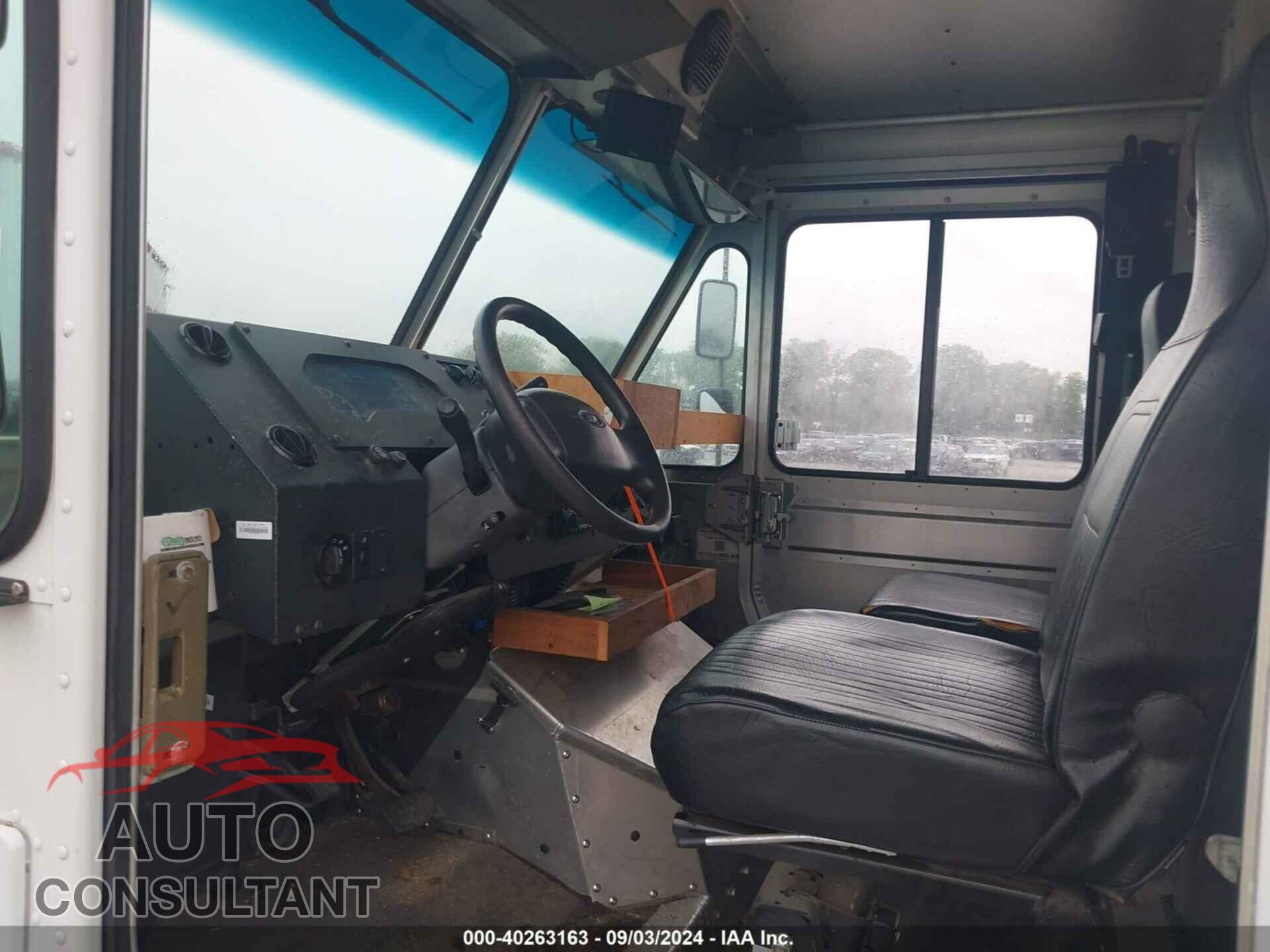 FORD E-350 STRIPPED 2016 - 1FC3E3KLXGDC14164