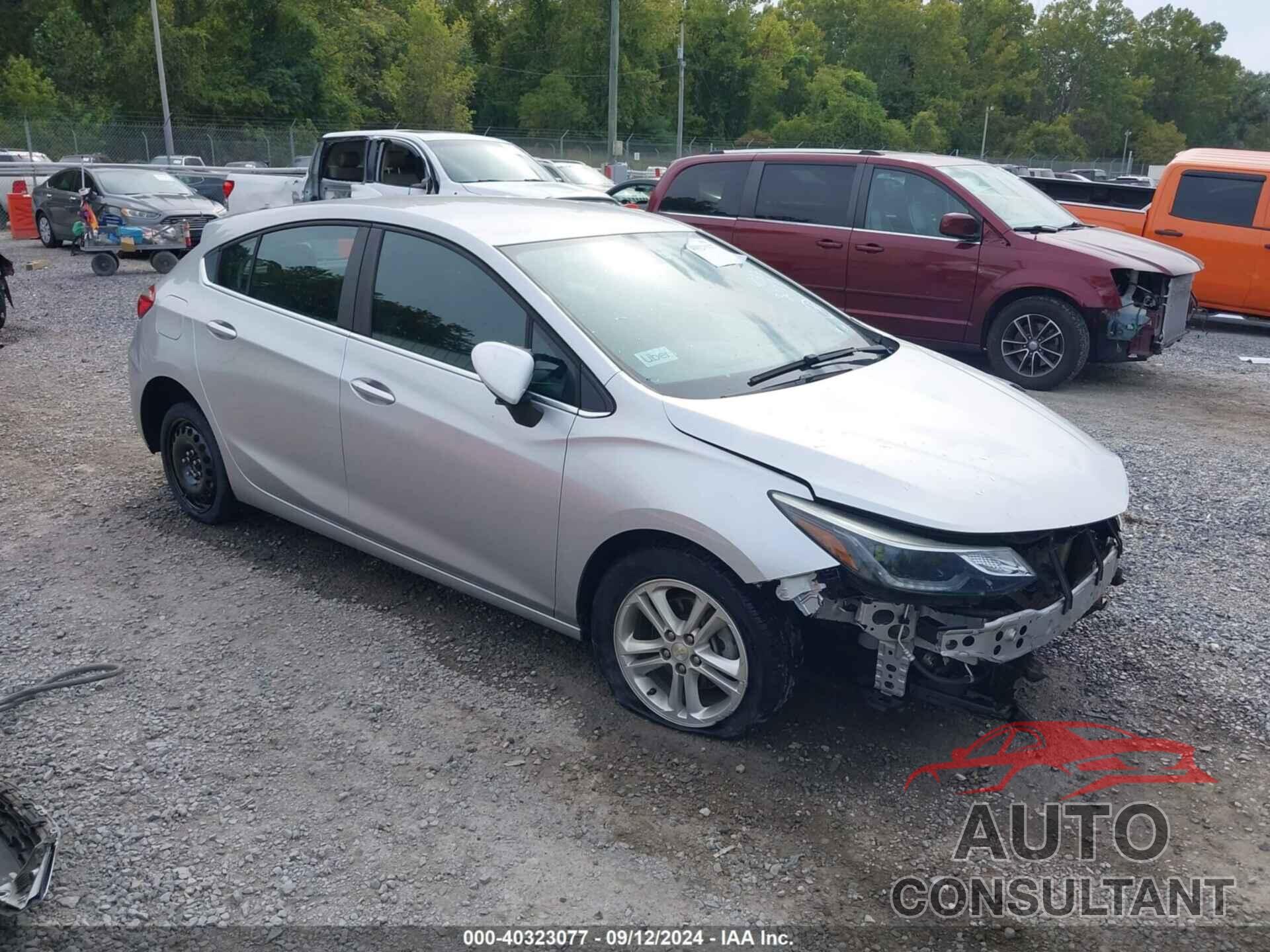 CHEVROLET CRUZE 2018 - 3G1BE6SM1JS553465