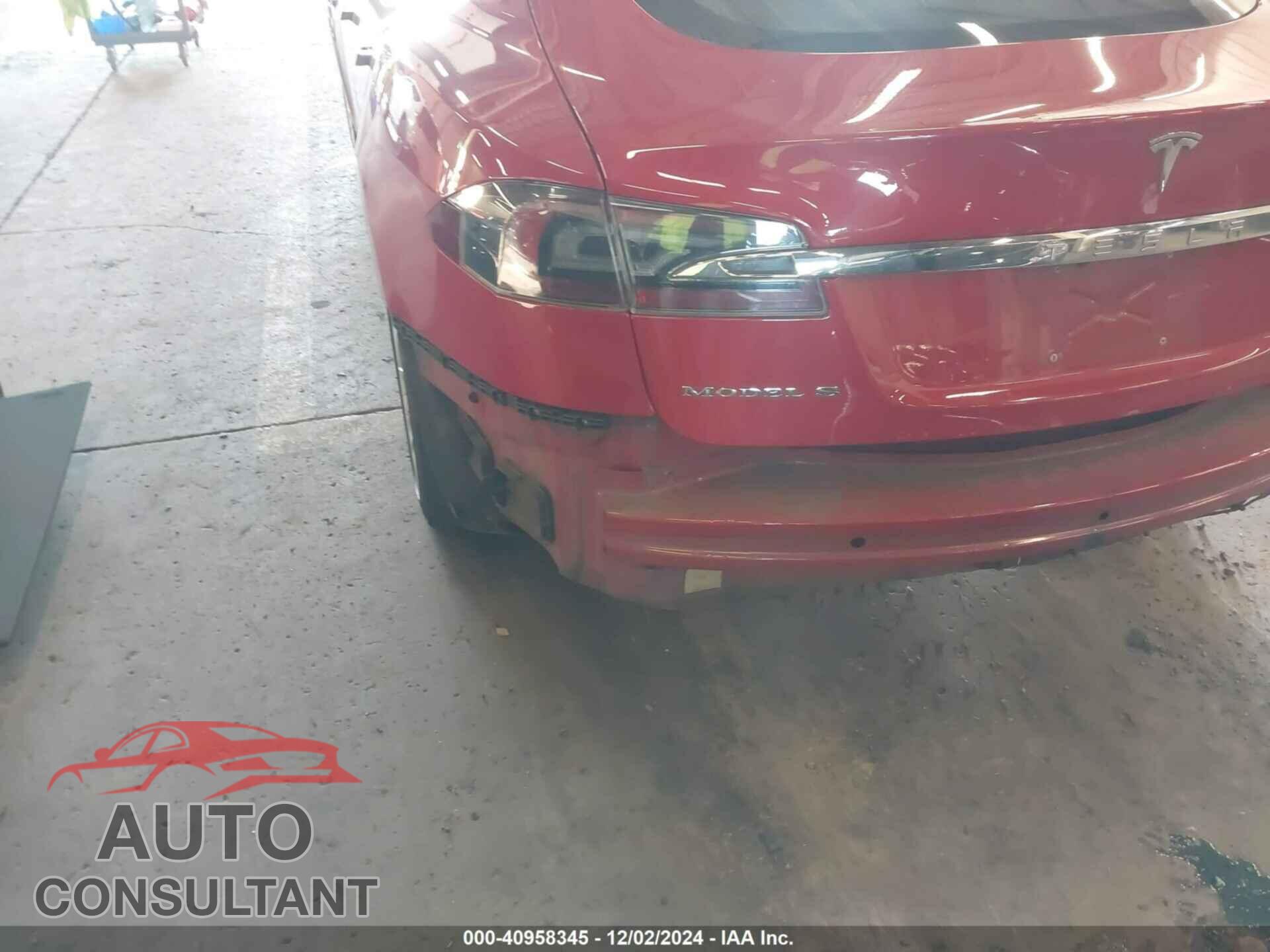 TESLA MODEL S 2017 - 5YJSA1E18HF216043