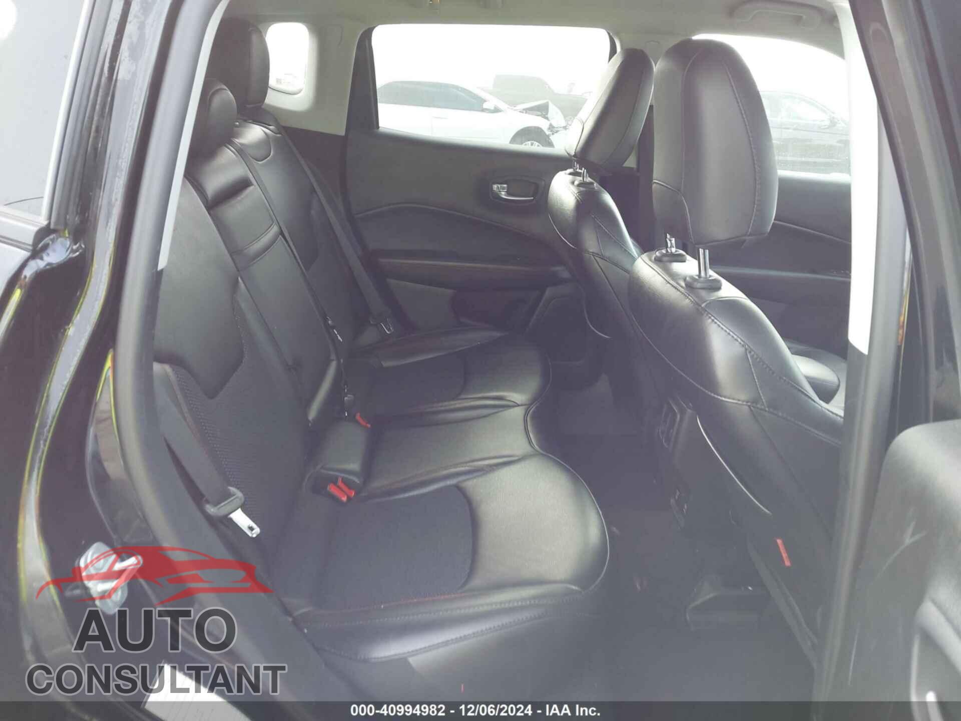 JEEP COMPASS 2019 - 3C4NJDDB1KT617841