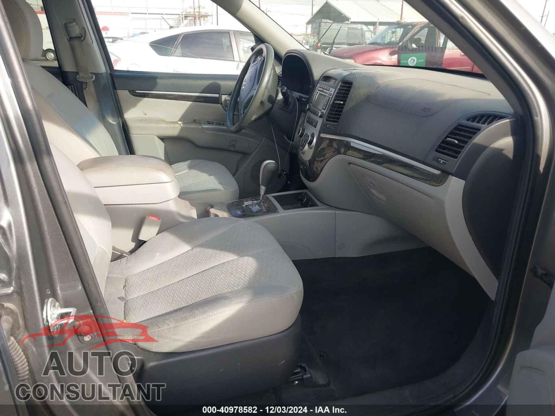 HYUNDAI SANTA FE 2009 - 5NMSG13D19H274040