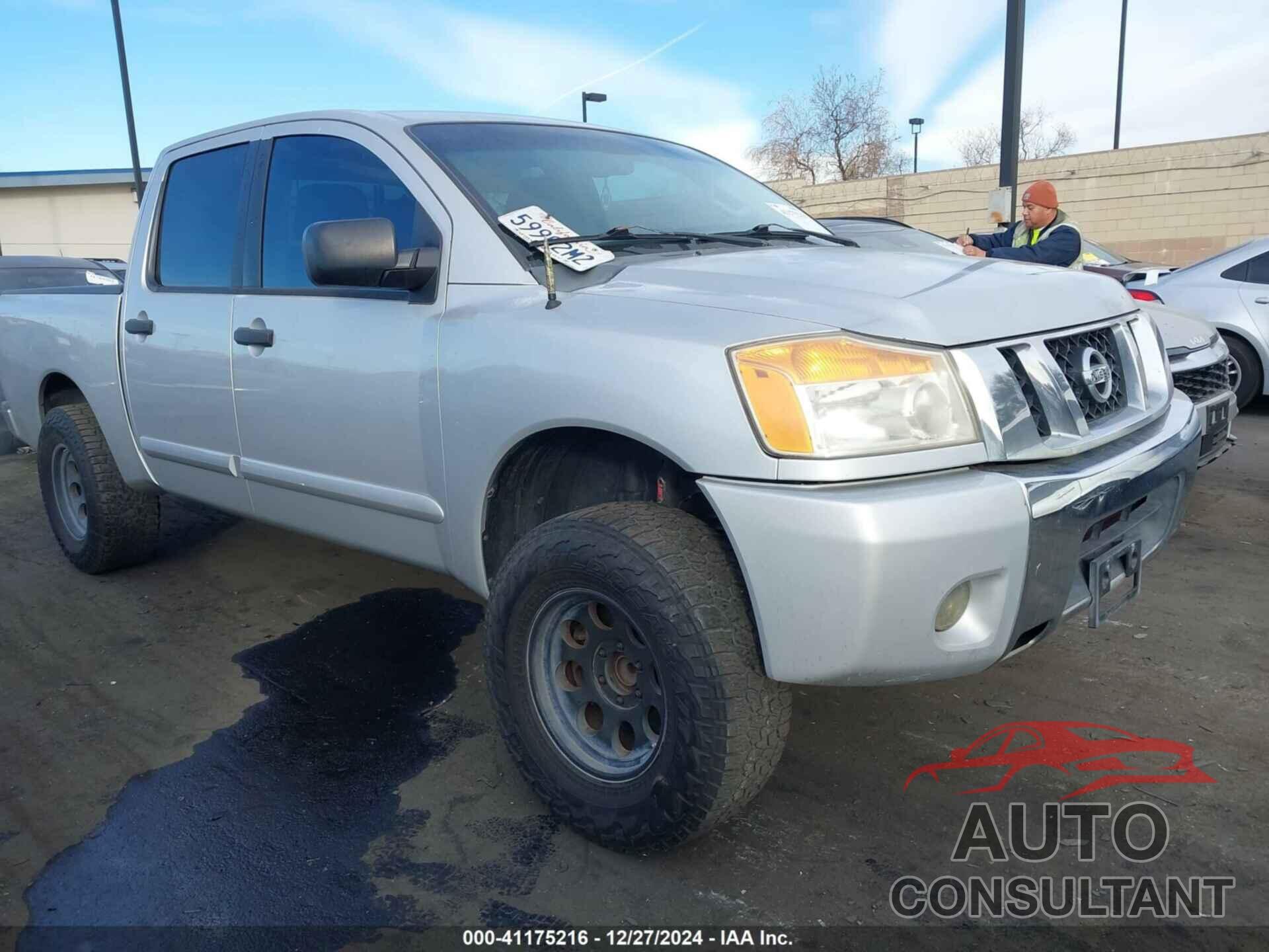 NISSAN TITAN 2012 - 1N6AA0ED3CN313027